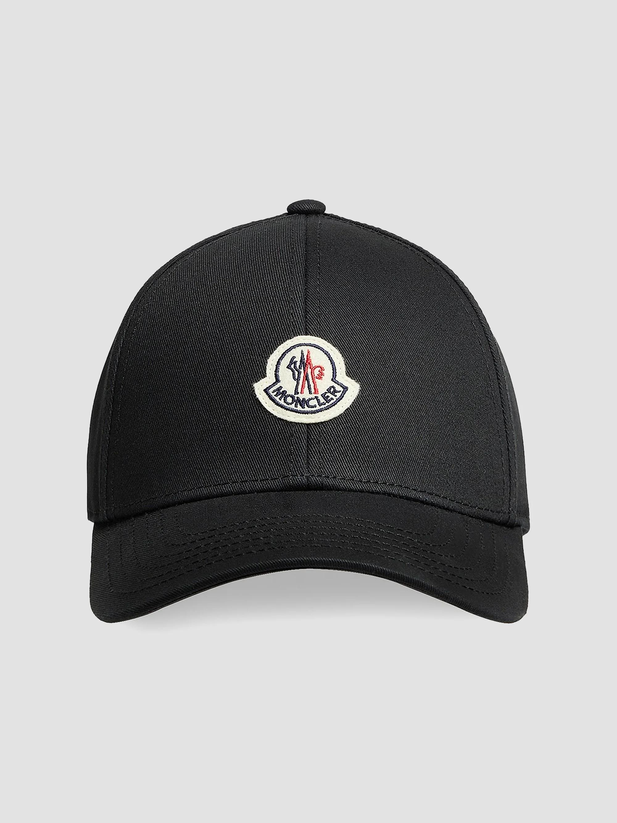 NWT authentic Canada Goose White and Black Logo Cap Rib Toque Black Disc | Canada Goose SK main image 4
