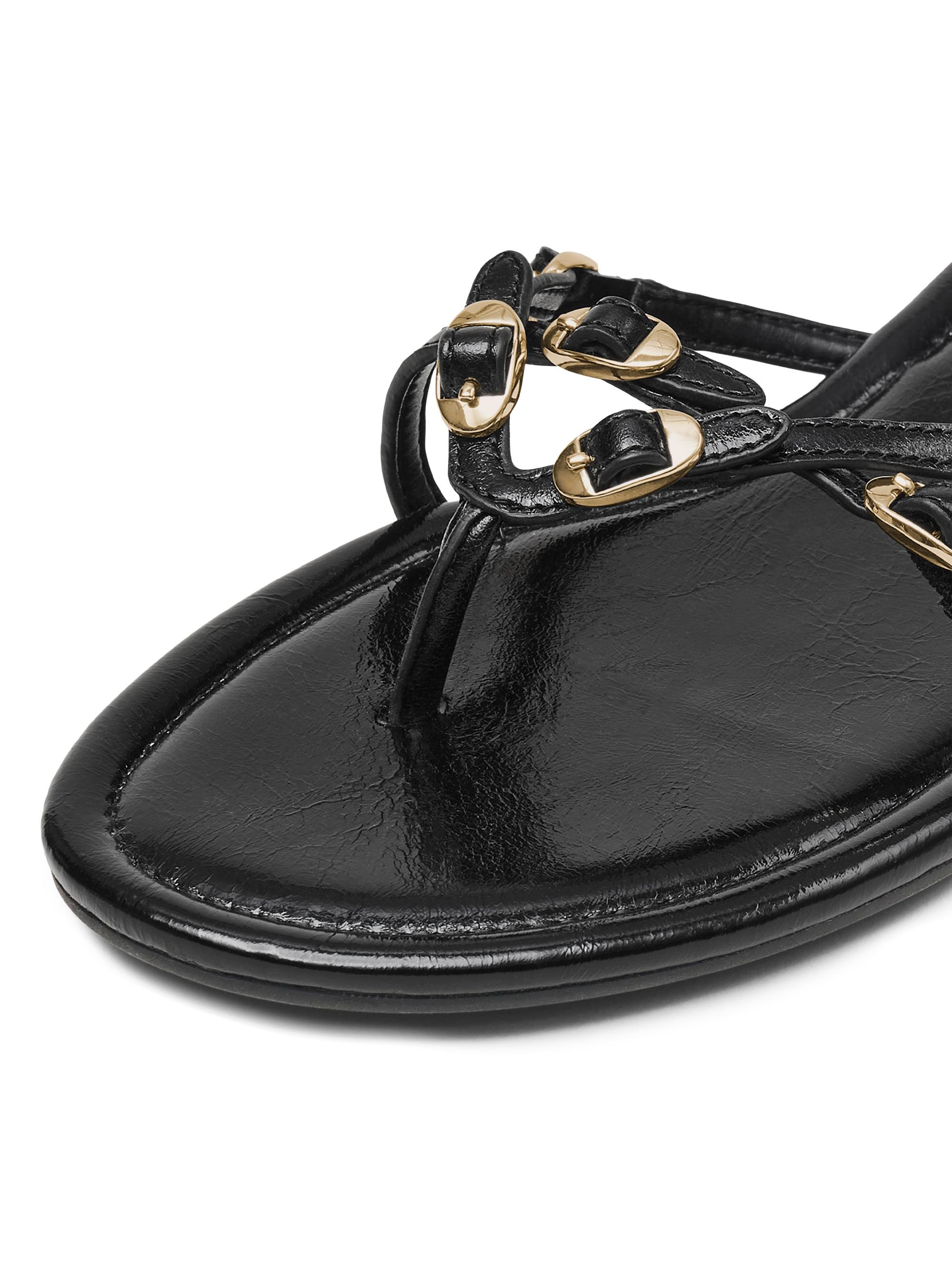 Marc Jacobs The Kiki Leather Flat Sandals | Saks Fifth Avenue