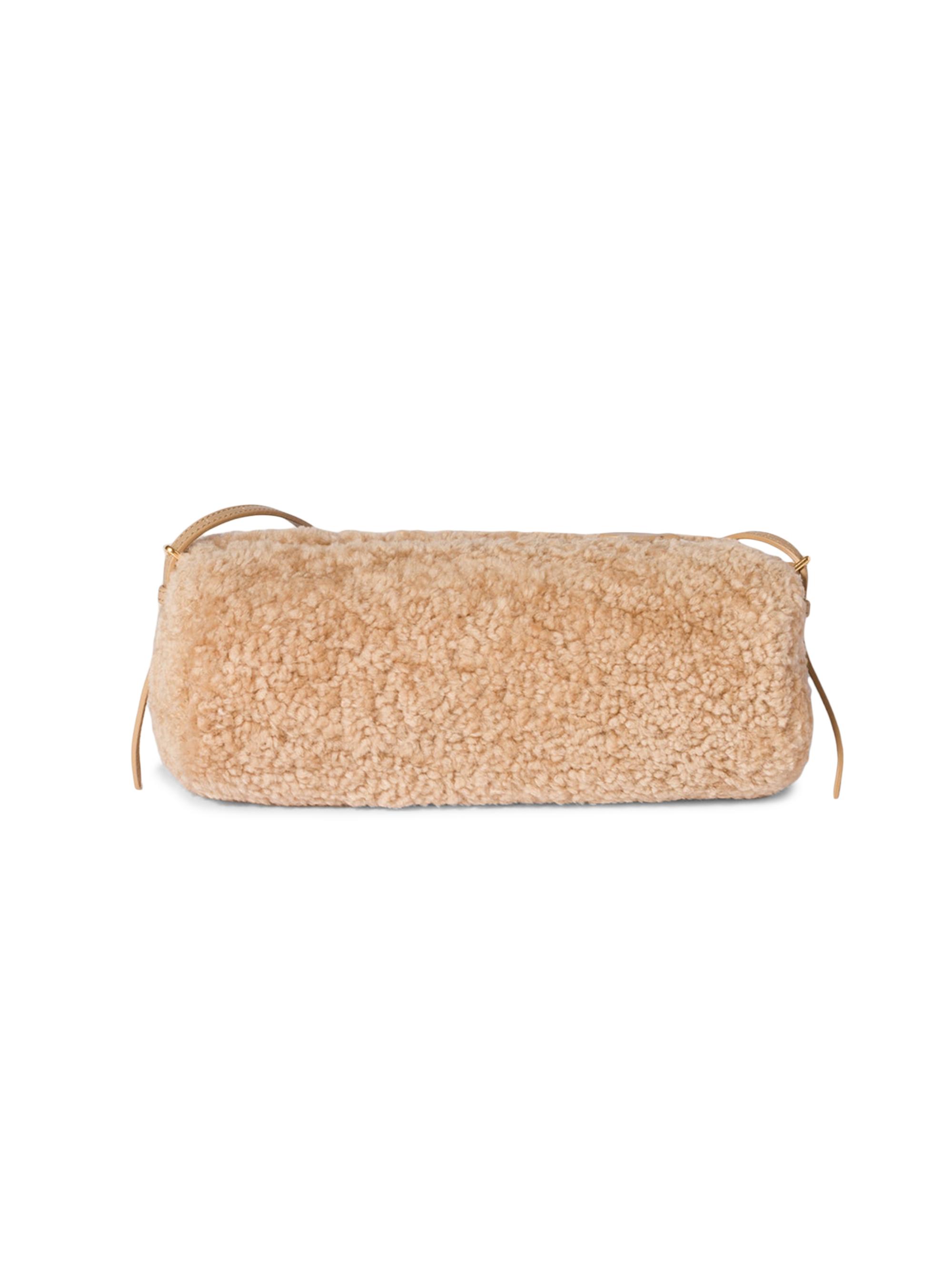 miu miu 2weyムートンリバーシブルバック　リアルファー　ベージュカラー Miu Miu Shearling Pouch | Saks Fifth Avenue