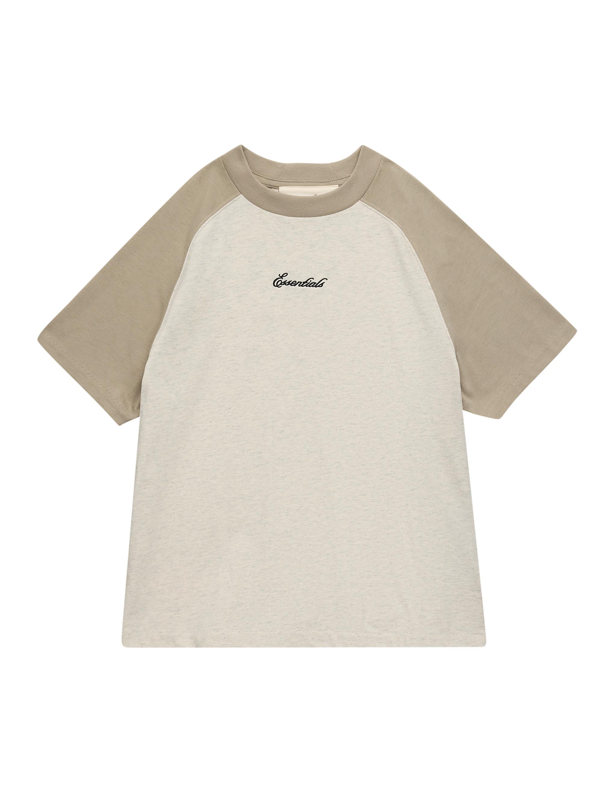 Fear of God Essentials Little Kid's & Kid's Logo Raglan-Sleeve T-Shirt - Oatmeal Sea | Thumbnail 4