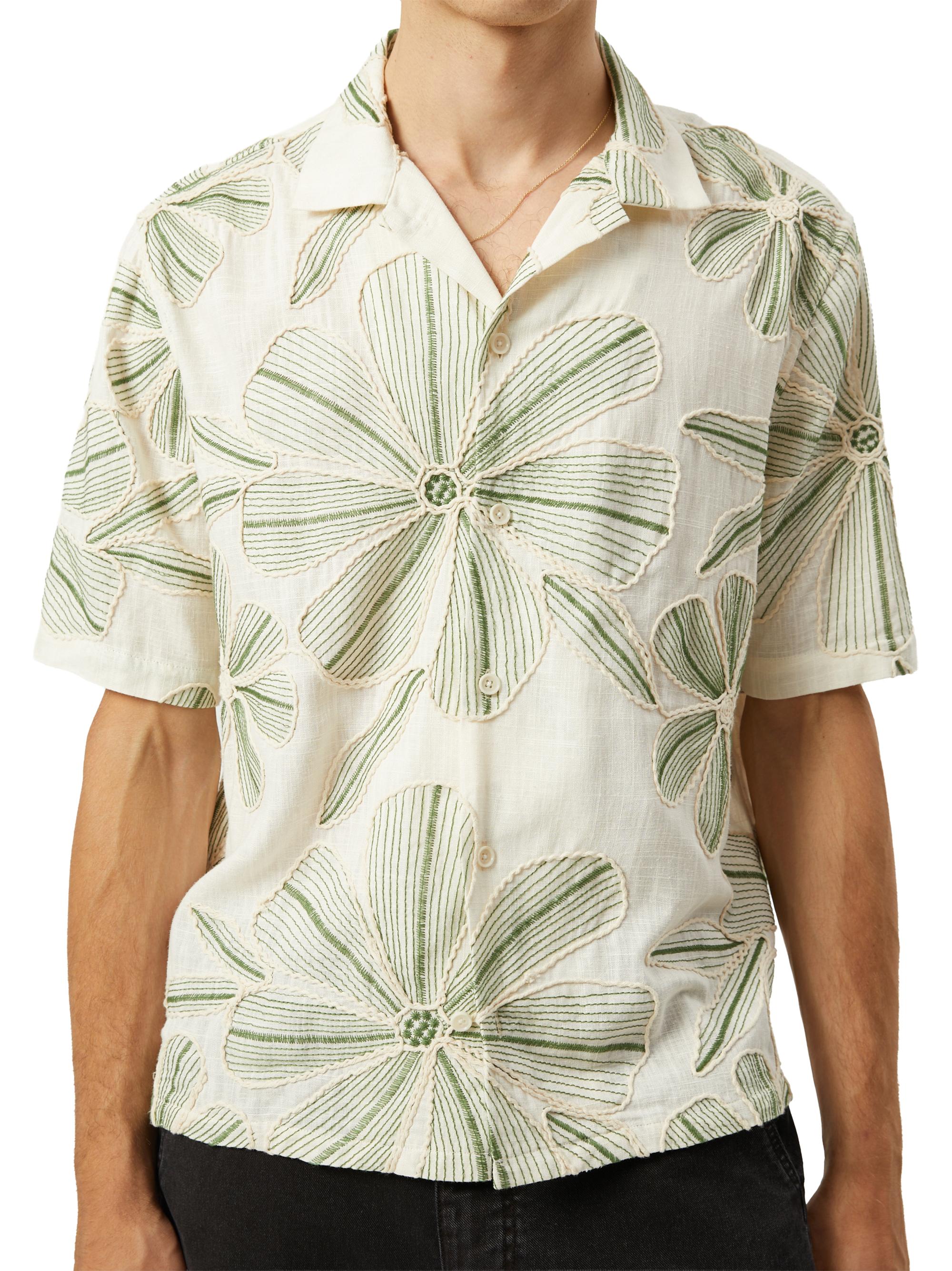 Corridor Men's Textured Floral Appliqué Camp Shirt - Natural