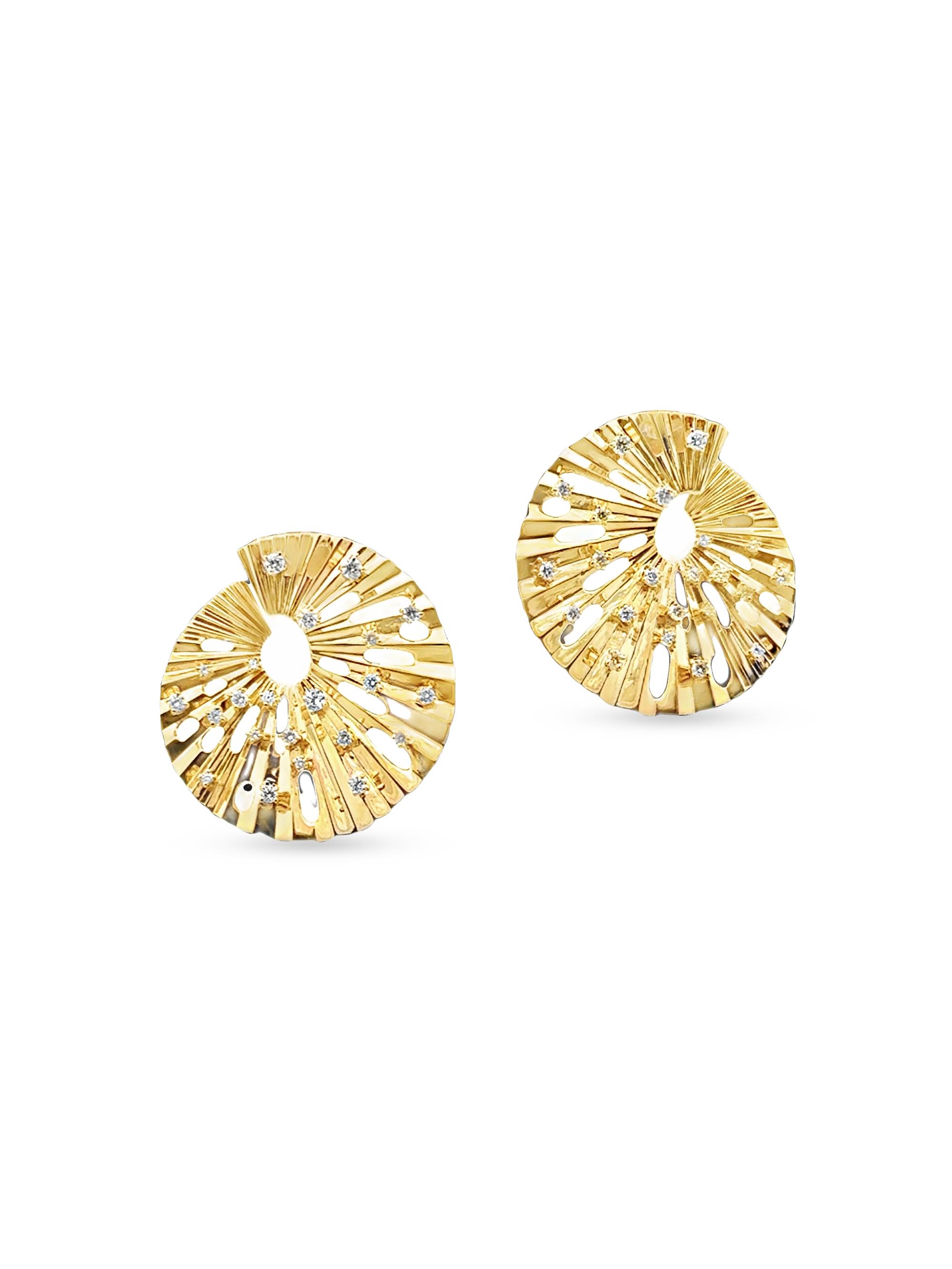 Hueb Women's Bahia 18K Yellow Gold & 0.54 TCW Diamond Curved Drop Earrings - Yellow Gold