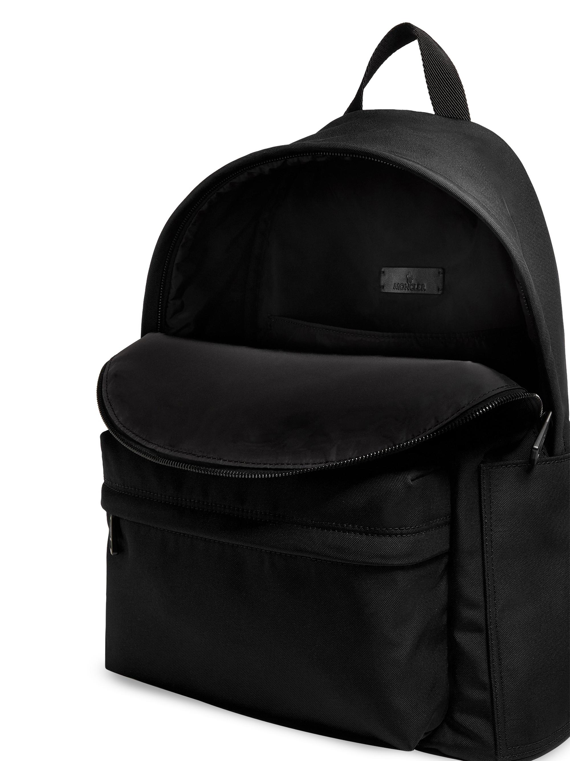 【早い物勝ち】【美品】MONCLER PIERRICK バックバック Moncler New Pierrick Backpack | Saks Fifth Avenue