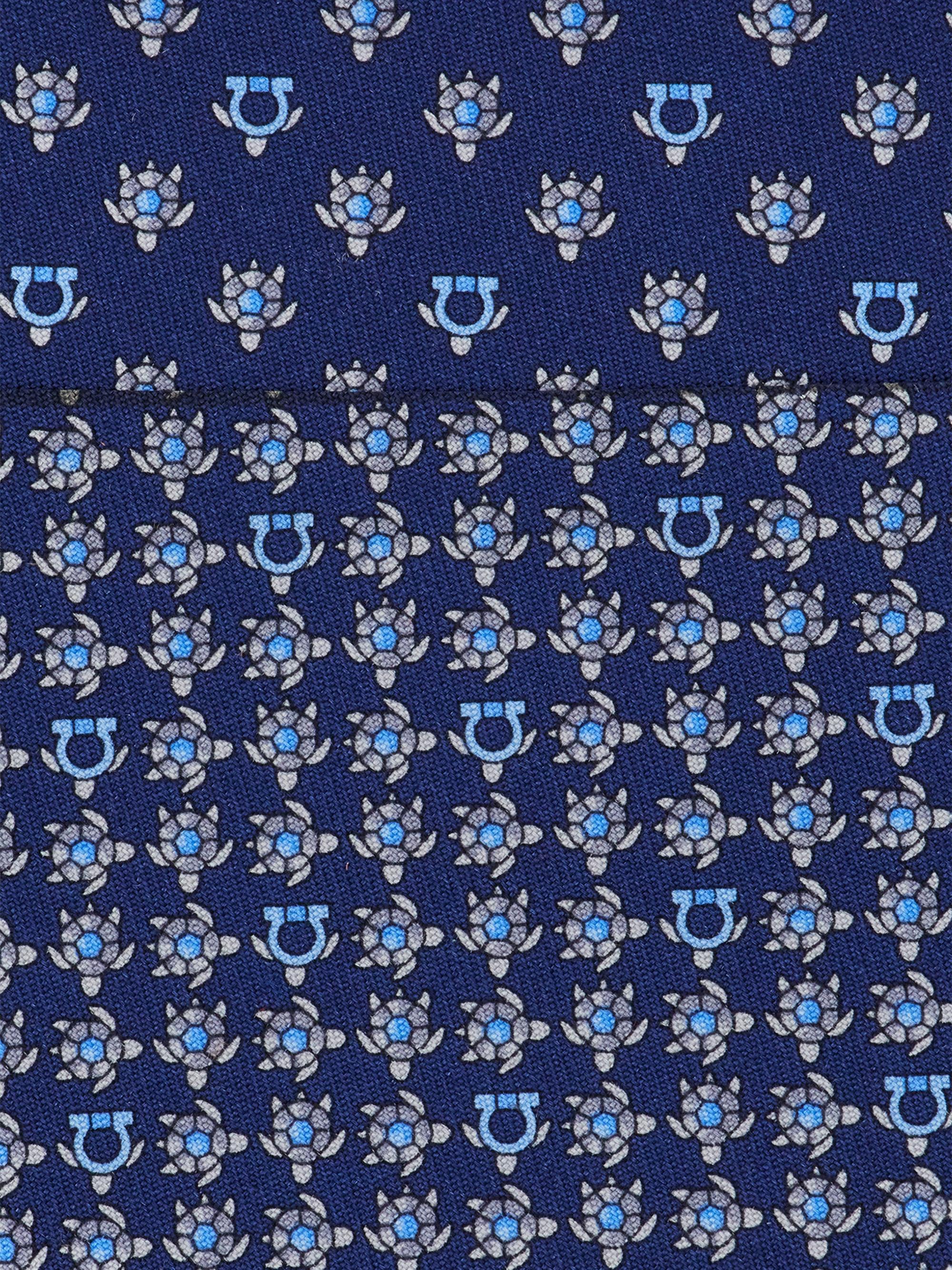 FERRAGAMO Men's Turtles Print Silk Tie - Navy | Thumbnail 4