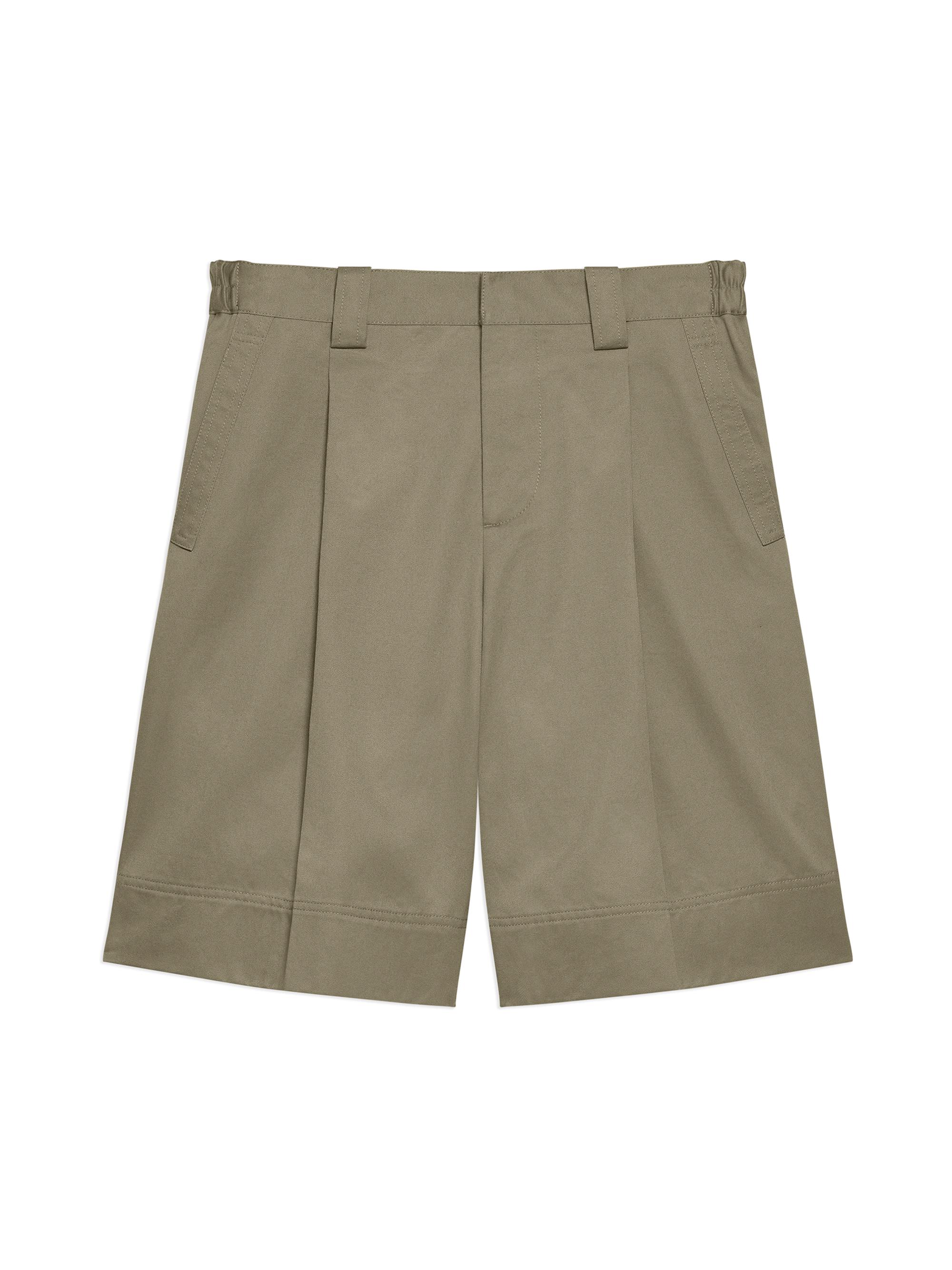 Helmut Lang Men's Pleated Relaxed-Fit Chino Shorts - Vetiver
