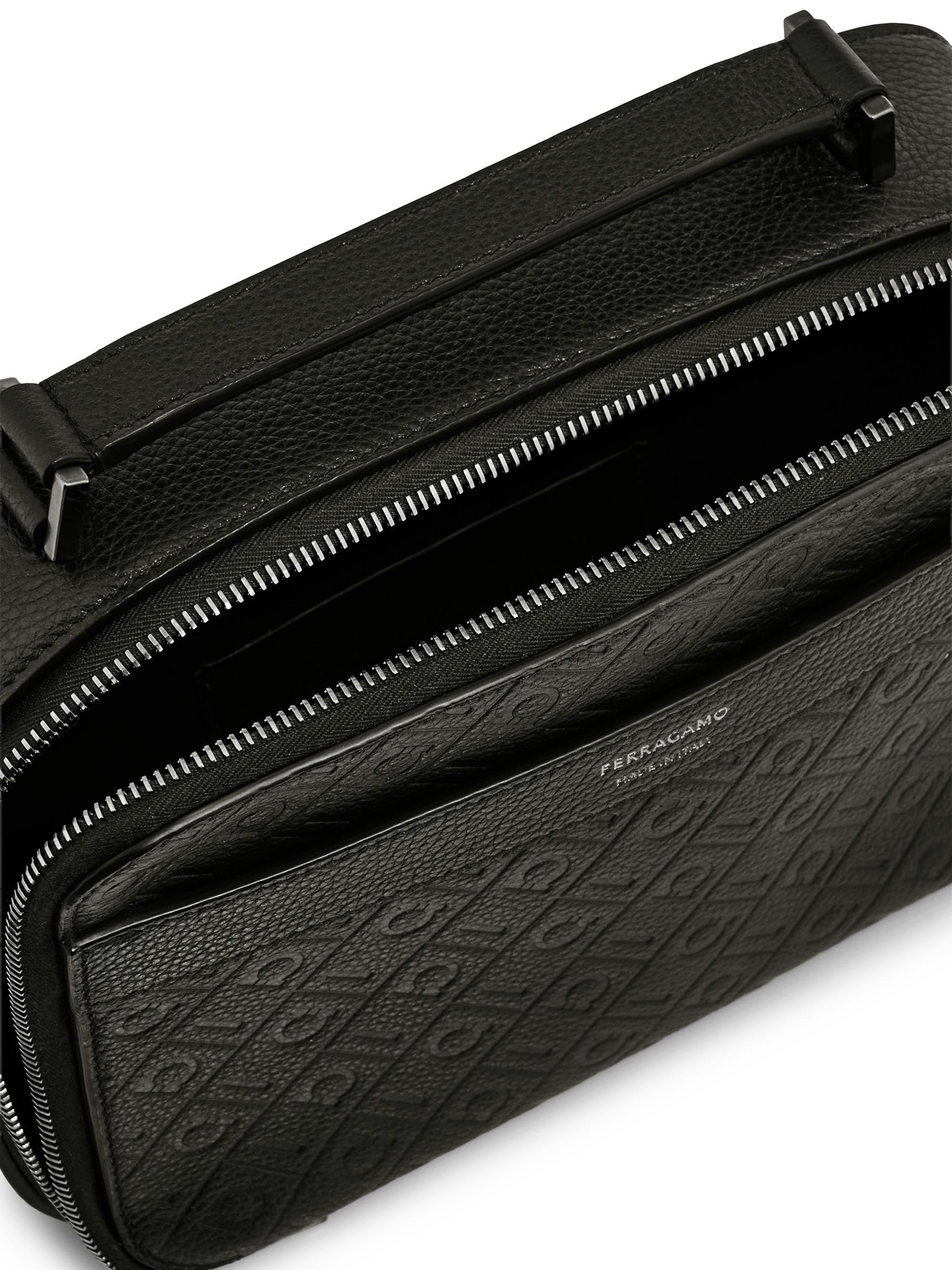 FERRAGAMO Men's Embossed Leather Shoulder Bag - Nero | Thumbnail 7