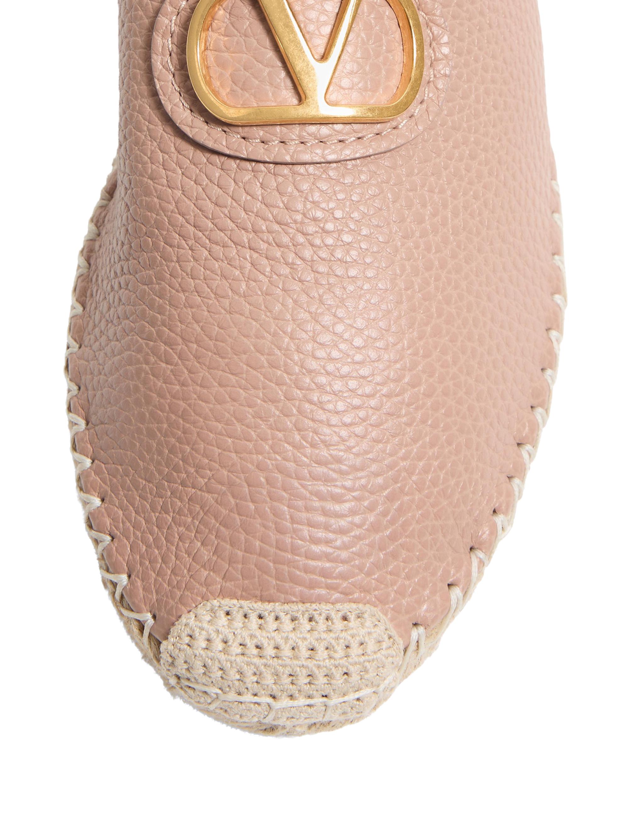 Valentino Garavani VLogo Signature Mules in Grainy Calfskin 25MM