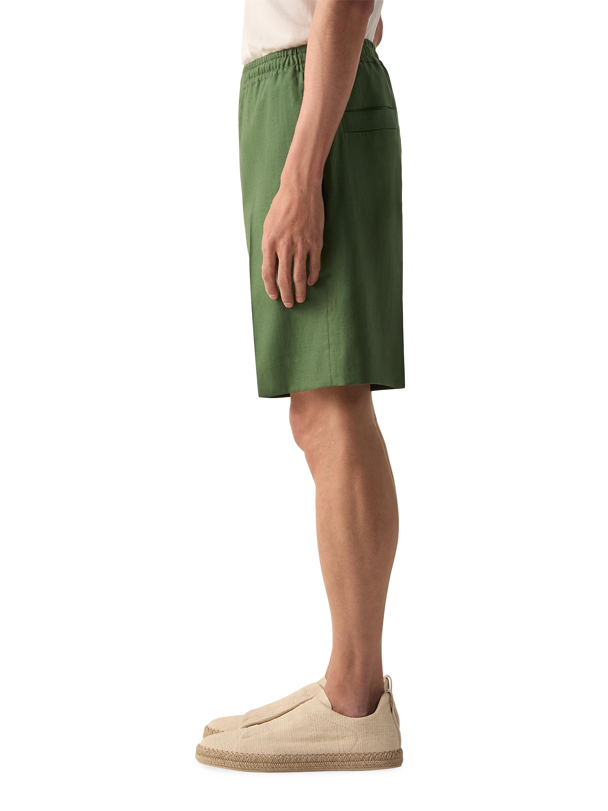 ZEGNA Men's Oasi Lino Shorts - Pine Green | Thumbnail 3