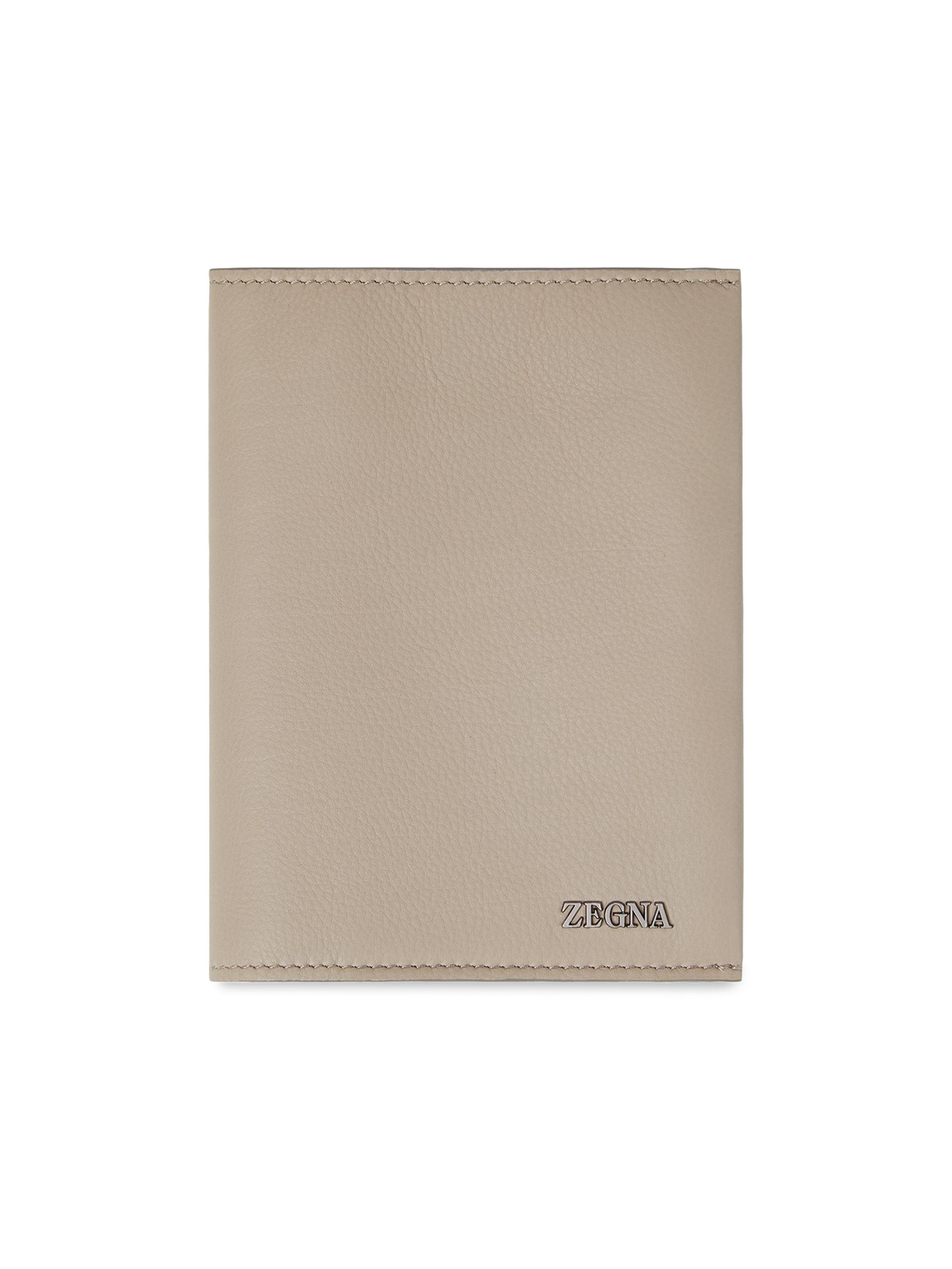 ZEGNA Men's Secondskin Leather Passport Case - Light Taupe
