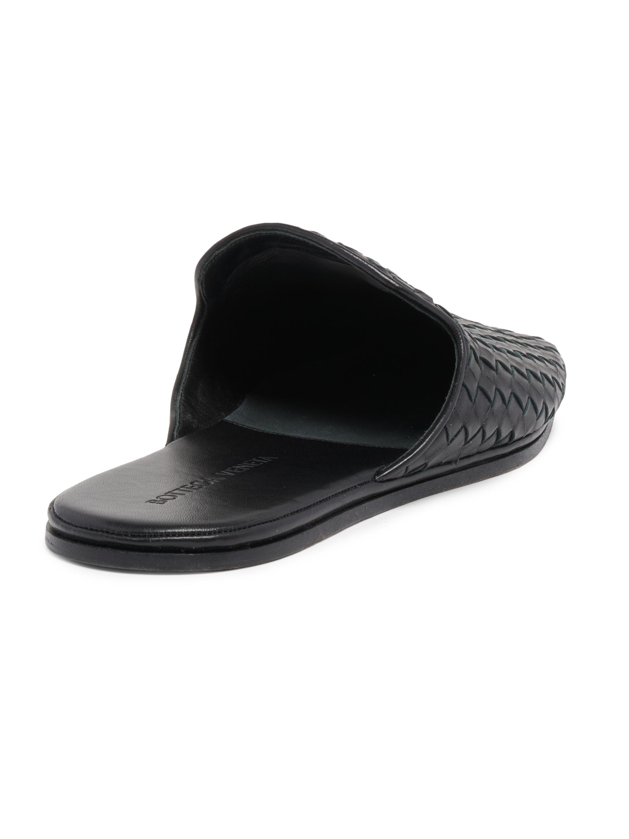 Bottega Veneta Men's Palazzo Intrecciato Leather Mules - Black | Thumbnail 3