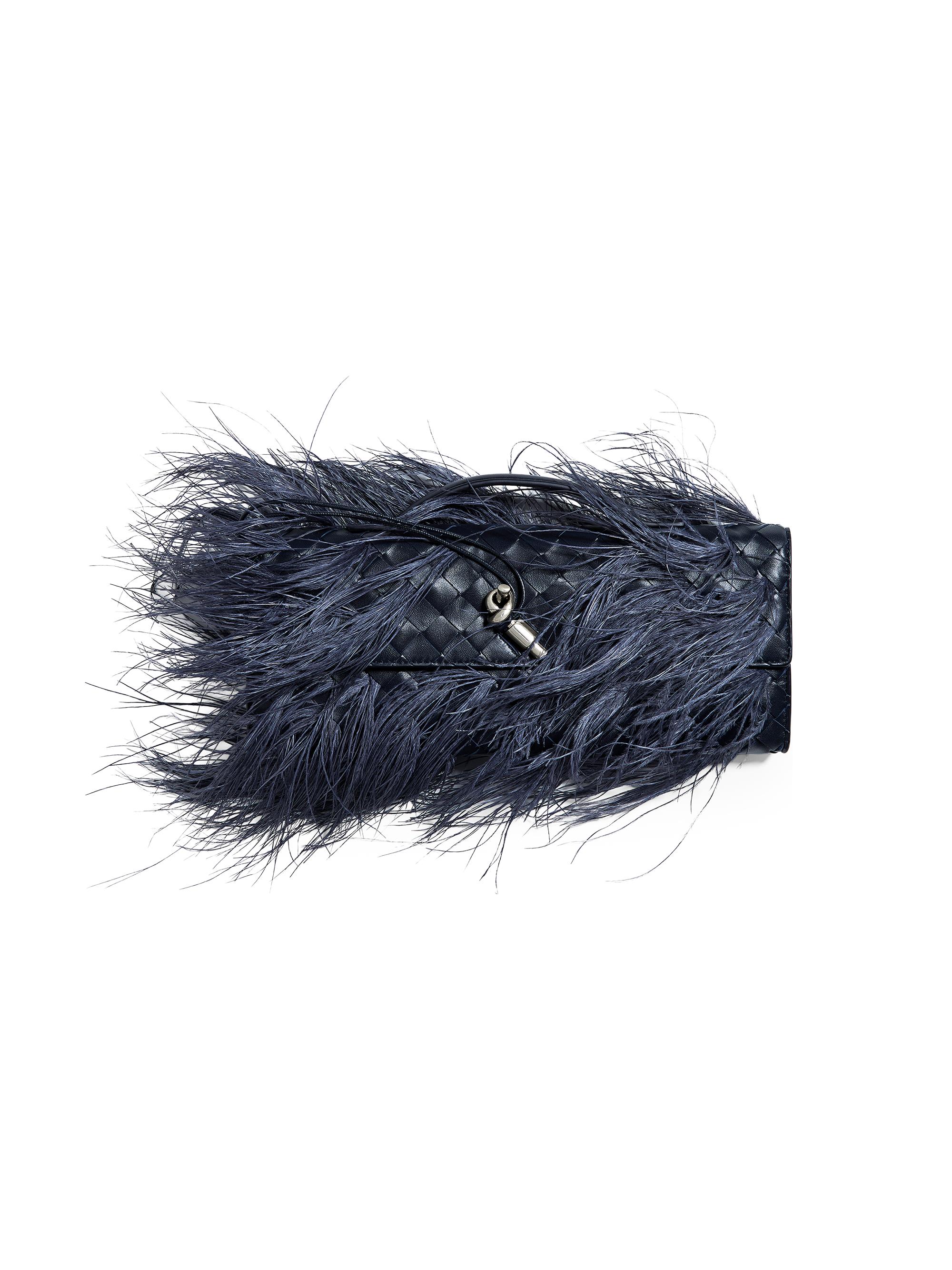 Bottega Veneta Women's Andiamo Ostrich Feather Intrecciato Clutch - Alabaster Muse Brass