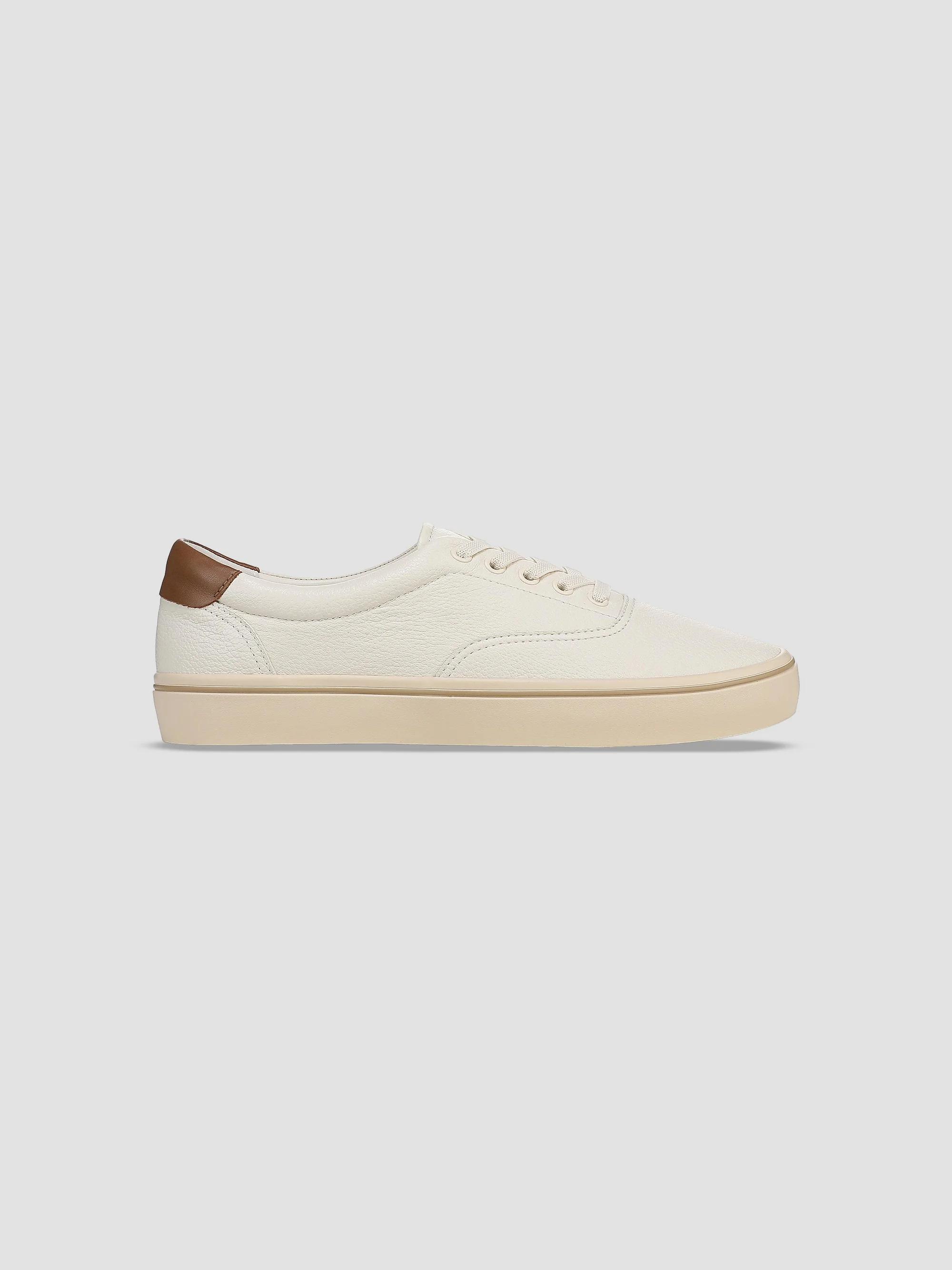 AllSaints

Smith Suede High-Top Sneakers AllSaints Smith Suede High-Top Sneakers | Saks Fifth Avenue main image 4