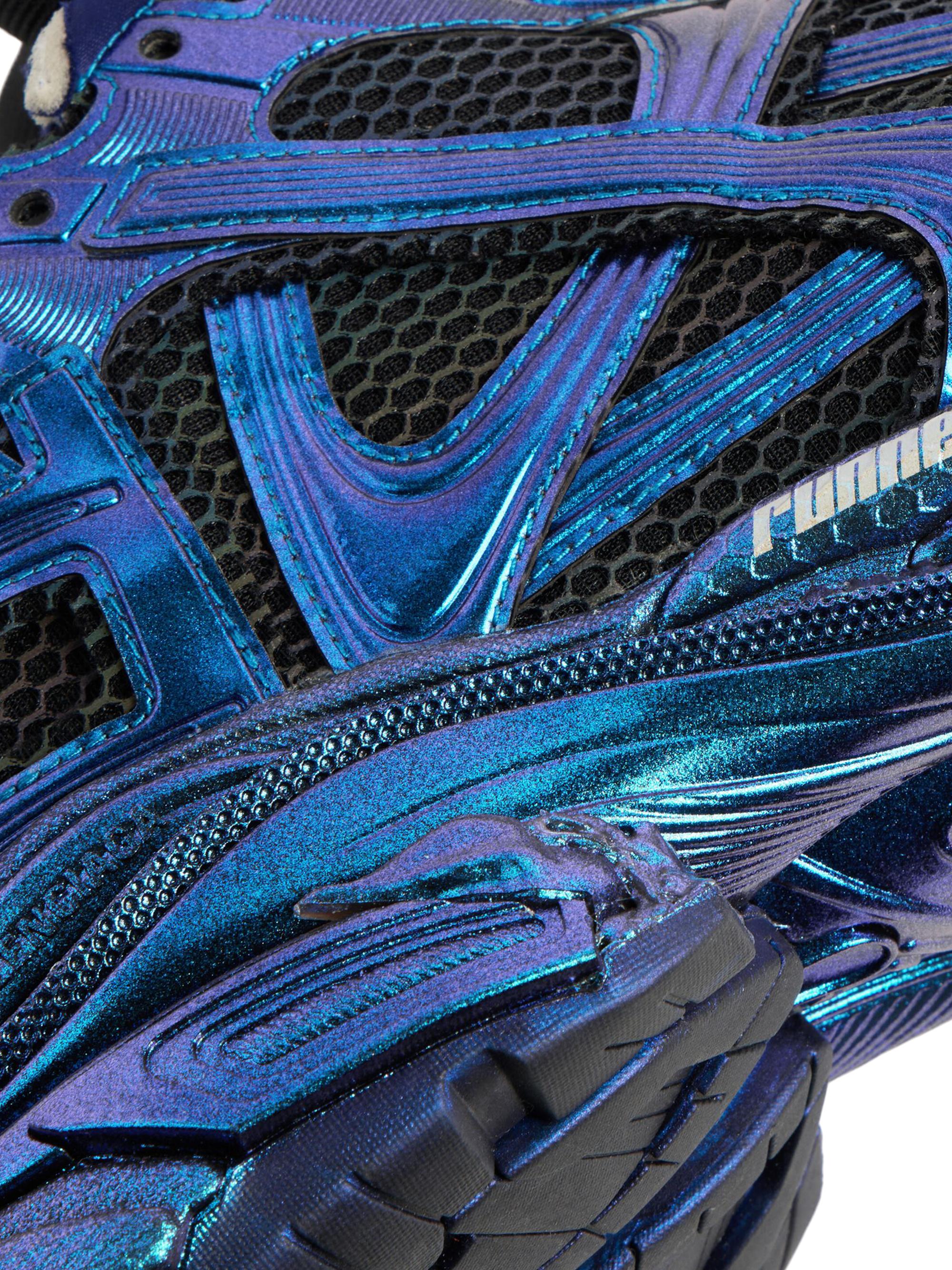 Runner Iridescent Sneakers