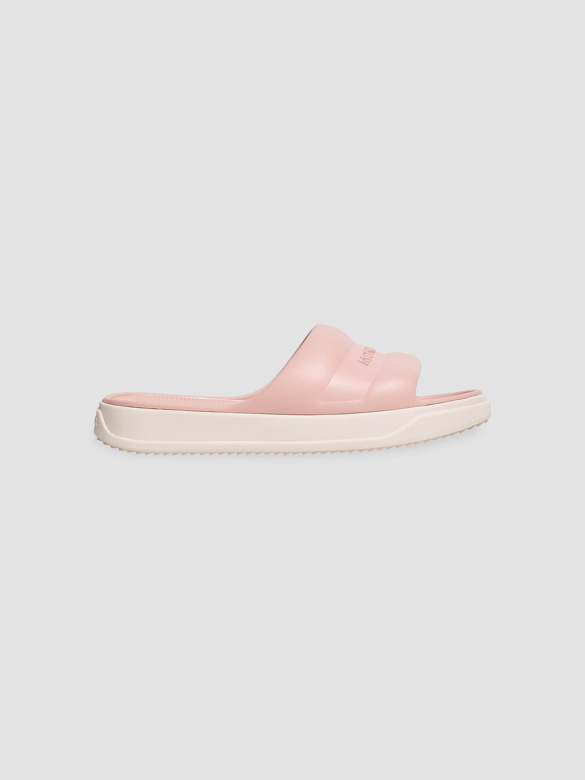 Balenciaga Tourist Sandal | Saks Fifth Avenue