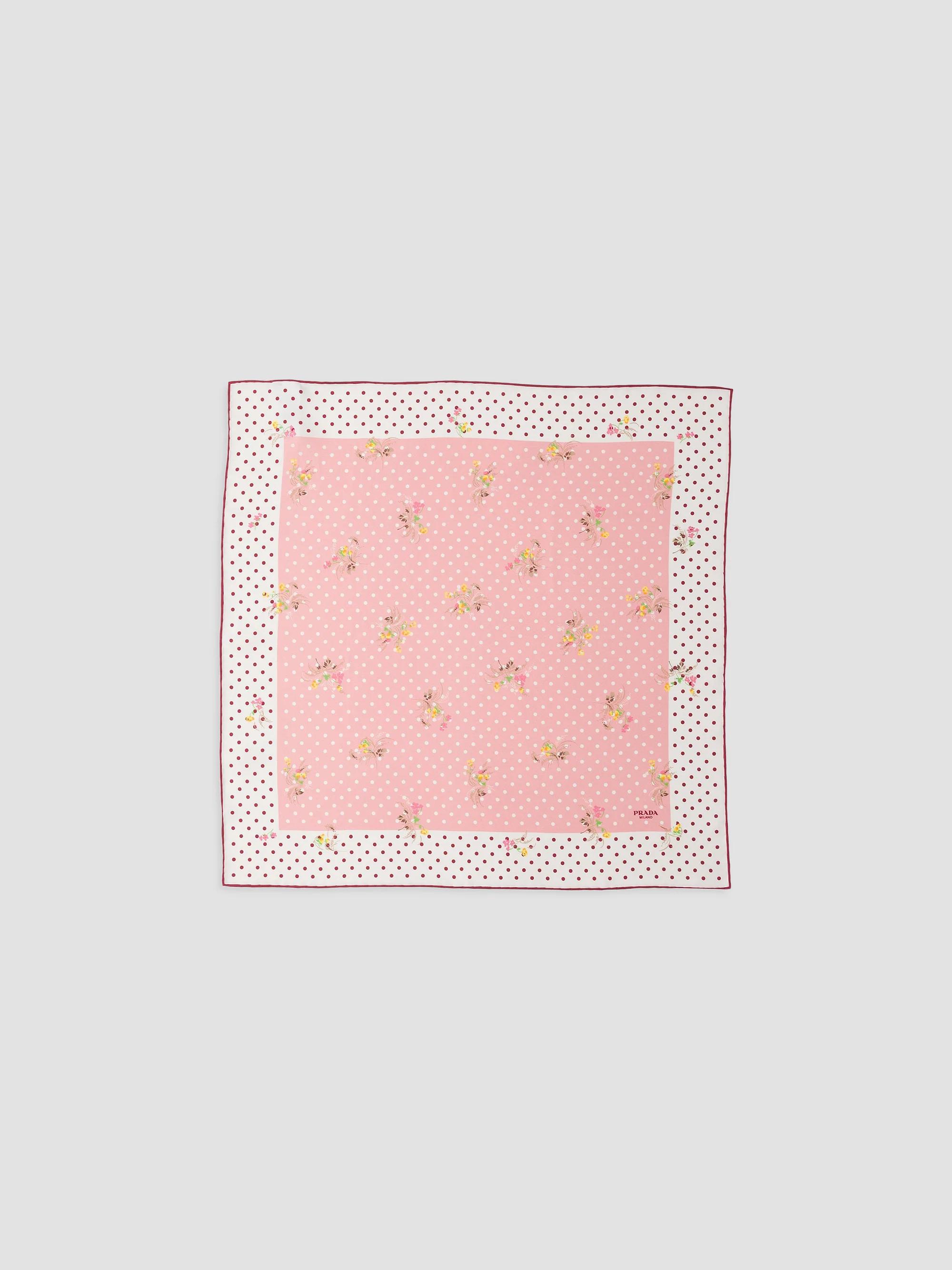 0400026713695_PINK_A1?wid=830&