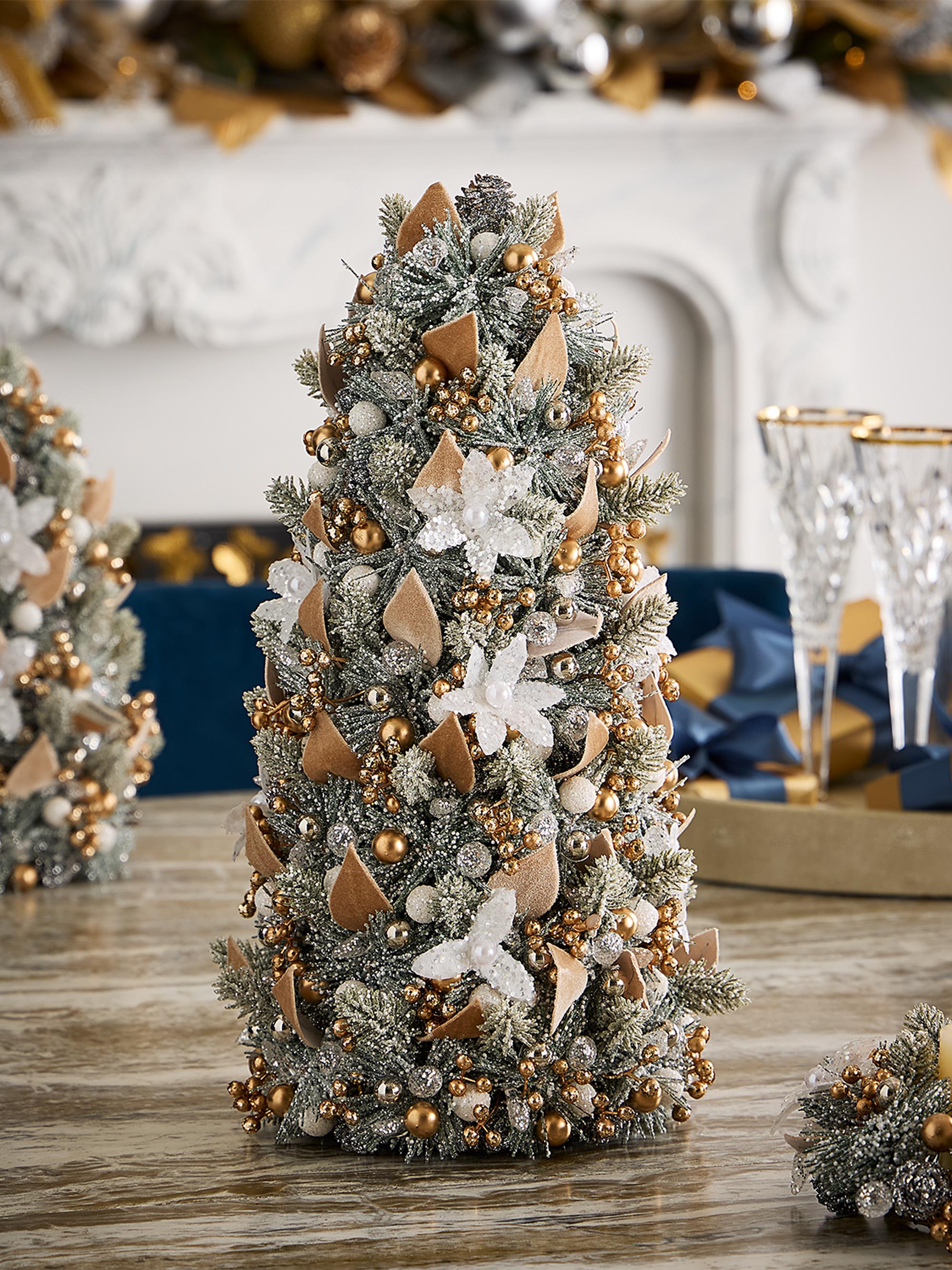 Designer Holiday & Christmas | Saks Fifth Avenue