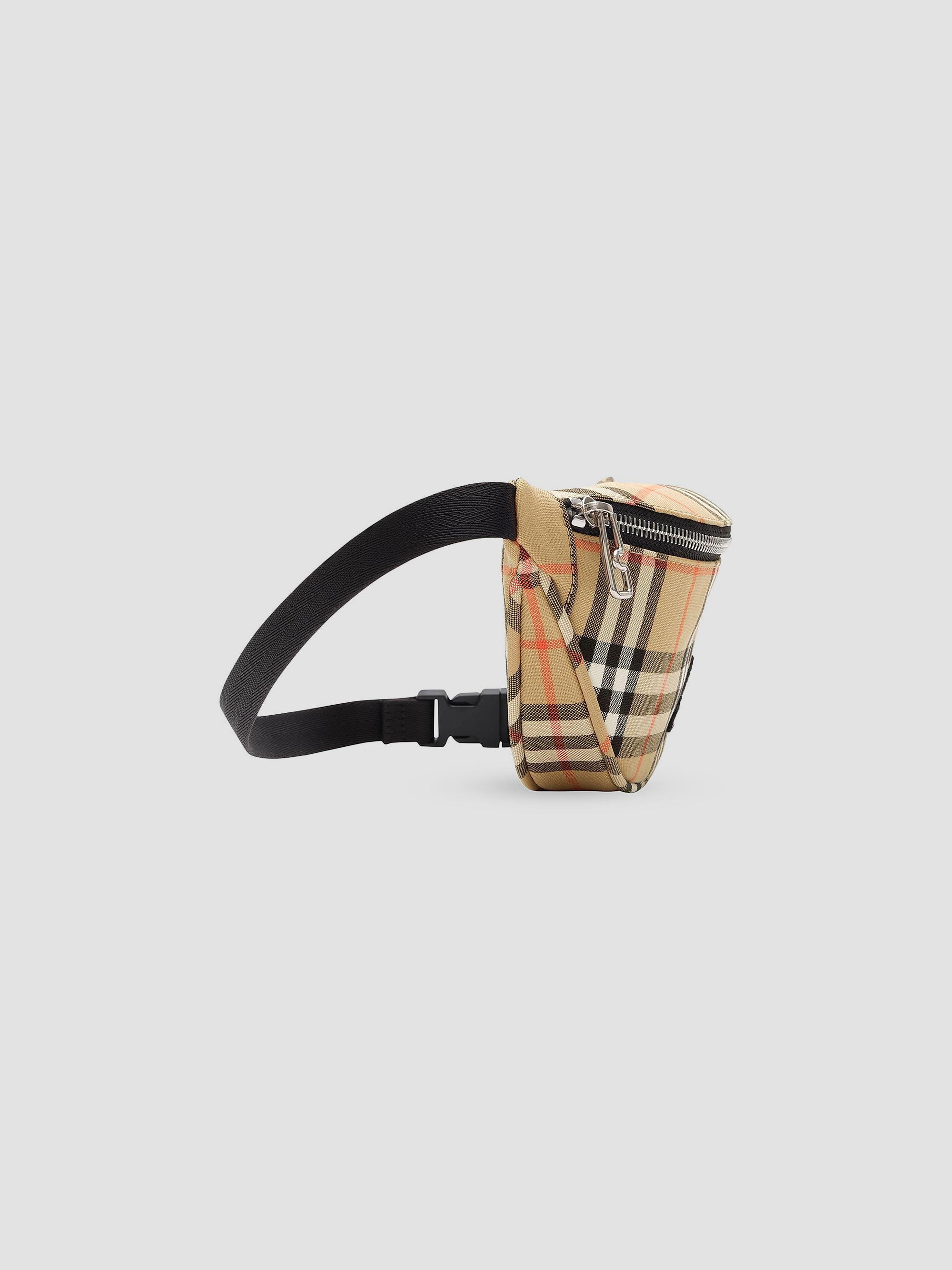 バーバリー　キッズ　ショルダーポーチ Burberry Kid's Check Belt Bag | Saks Fifth Avenue