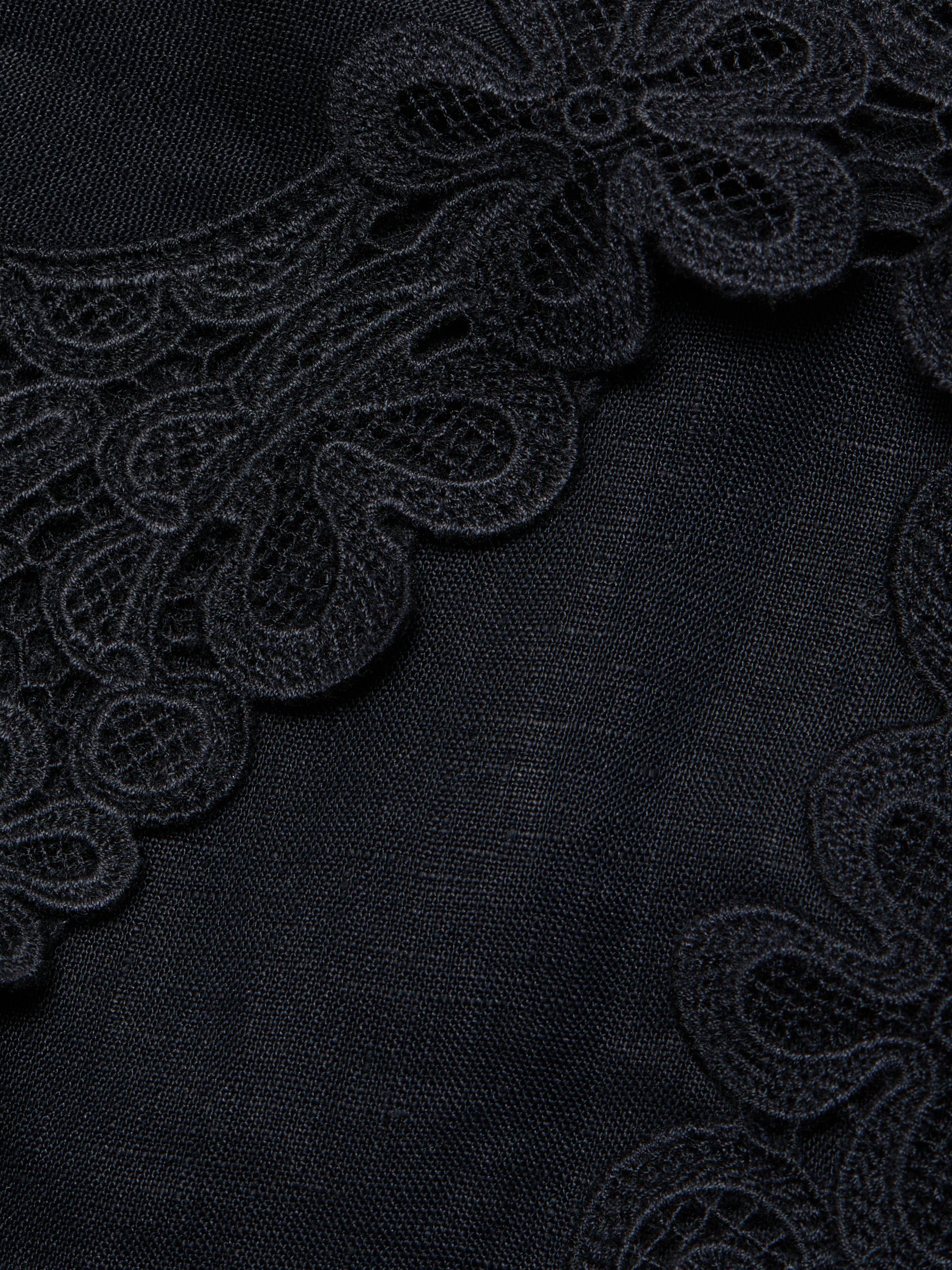 Ulla Johnson Women's Amelie Floral-Embroidered Linen Top - Noir | Thumbnail 7