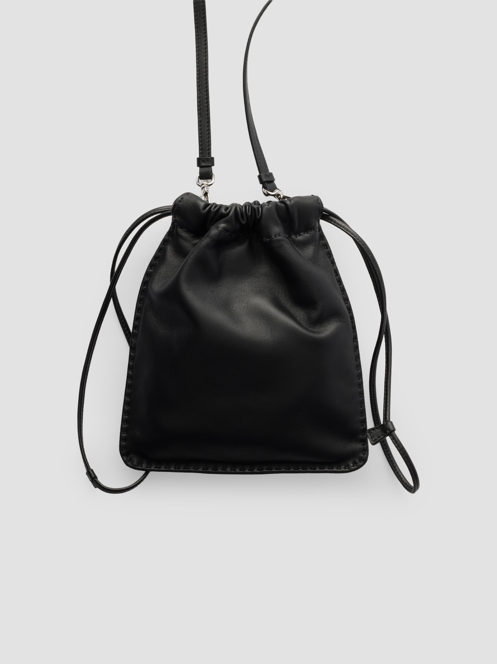 ぱた プラダ Prada Nappa Leather Smartphone Pouch | Saks Fifth Avenue
