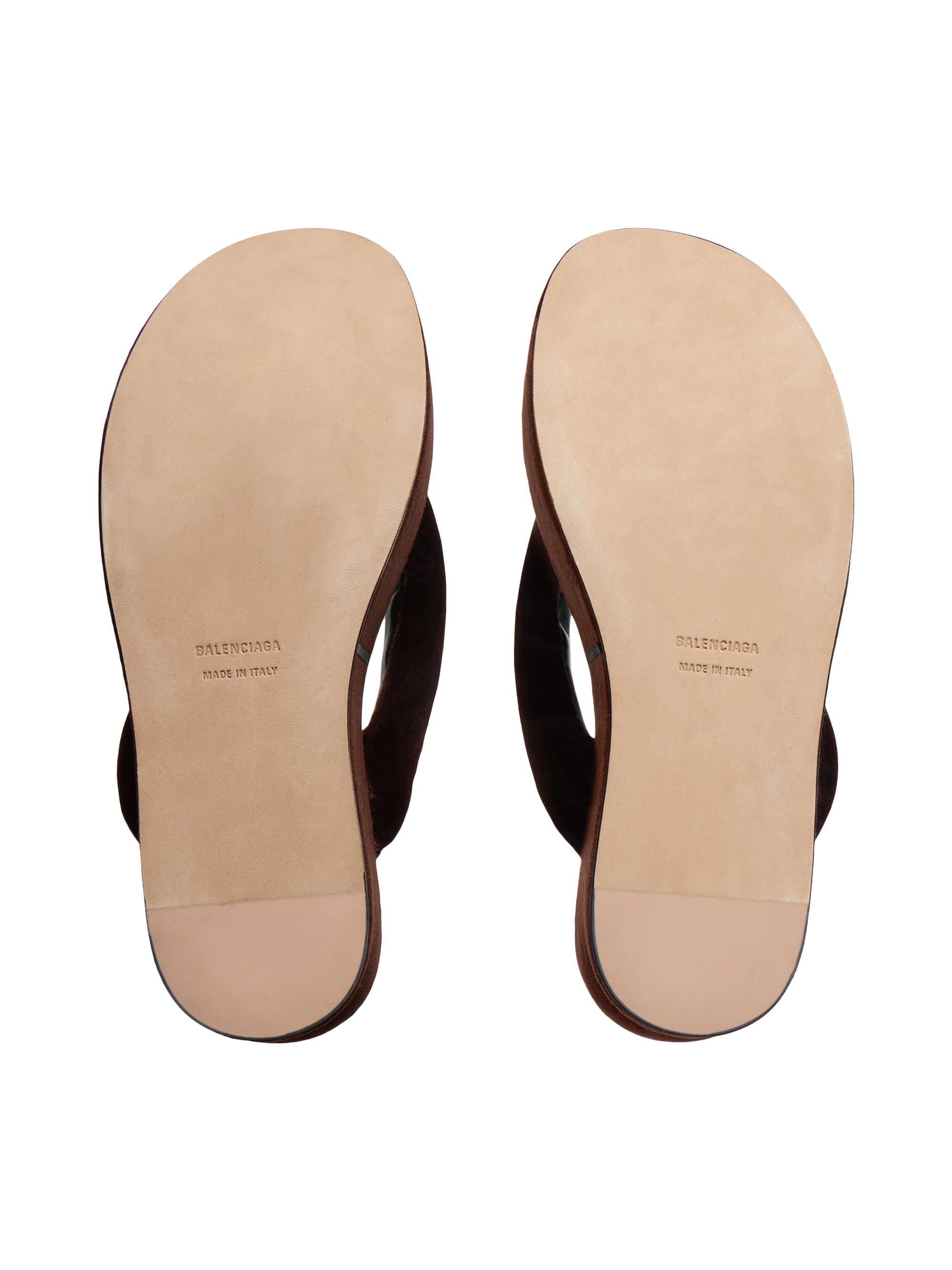 Balenciaga Gaeta Thong Sandals | Saks Fifth Avenue