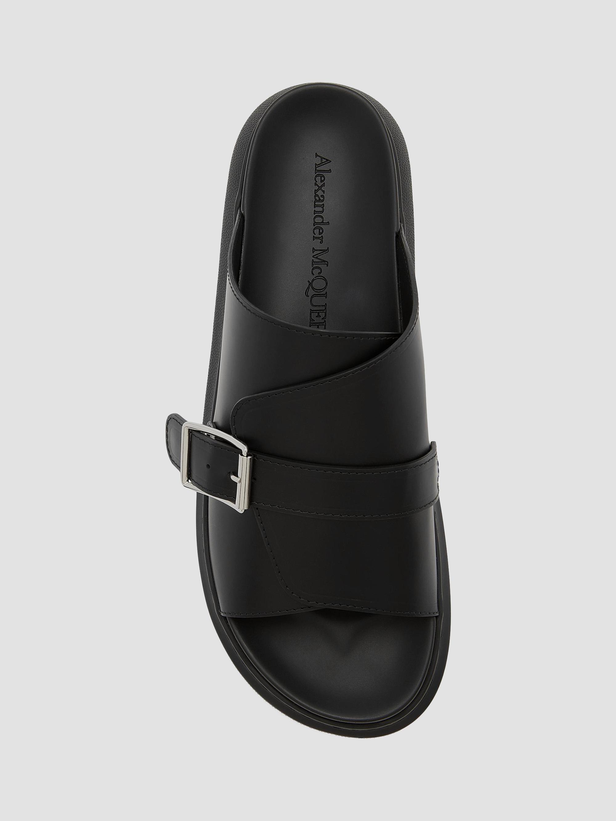 McQueen Men's Hybrid Buckle Rubber Slide Sandals - Black | Thumbnail 4