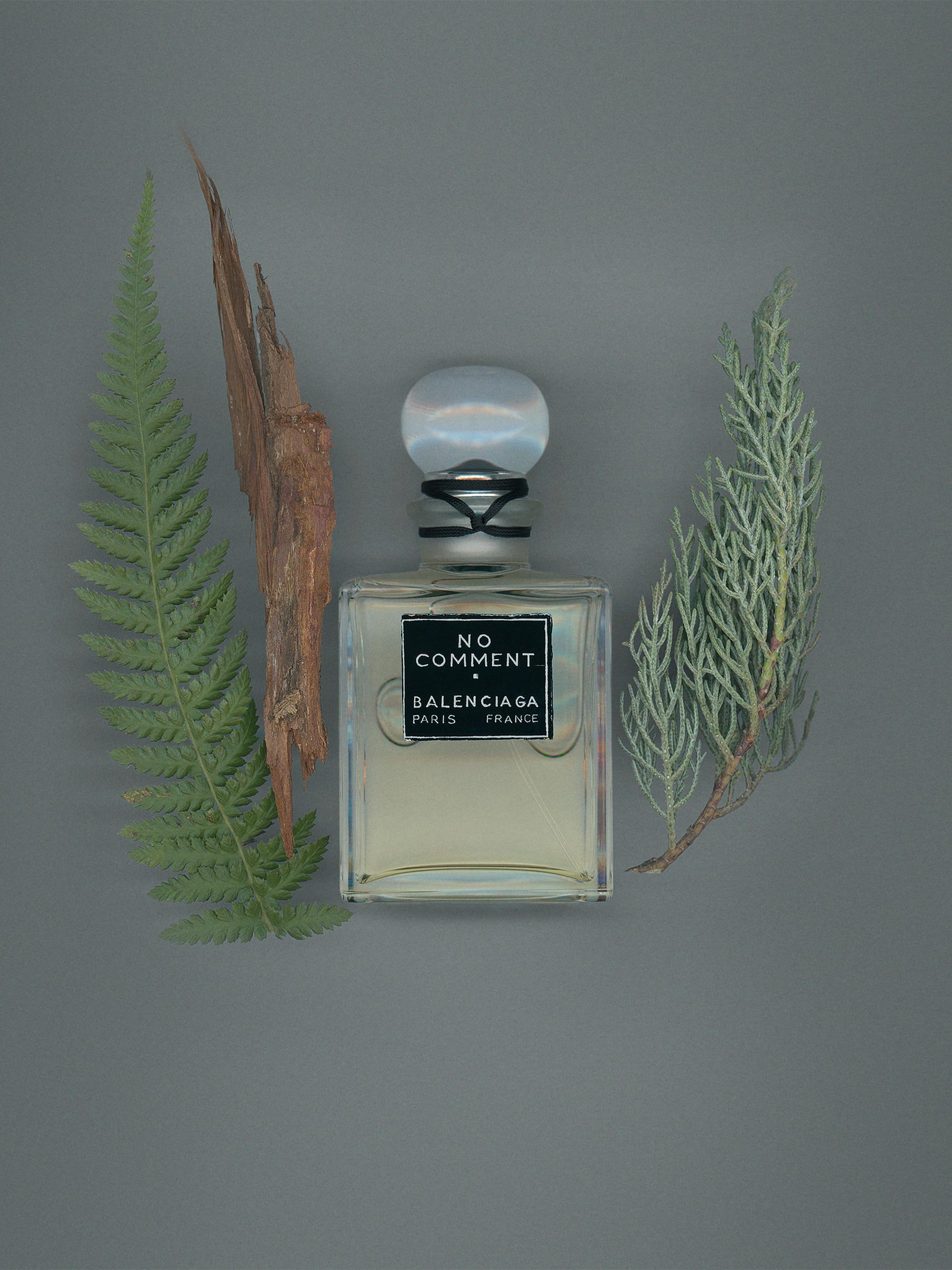 バレンシアガ　ノーコメント10ml Balenciaga No Comment Parfum | Saks Fifth Avenue