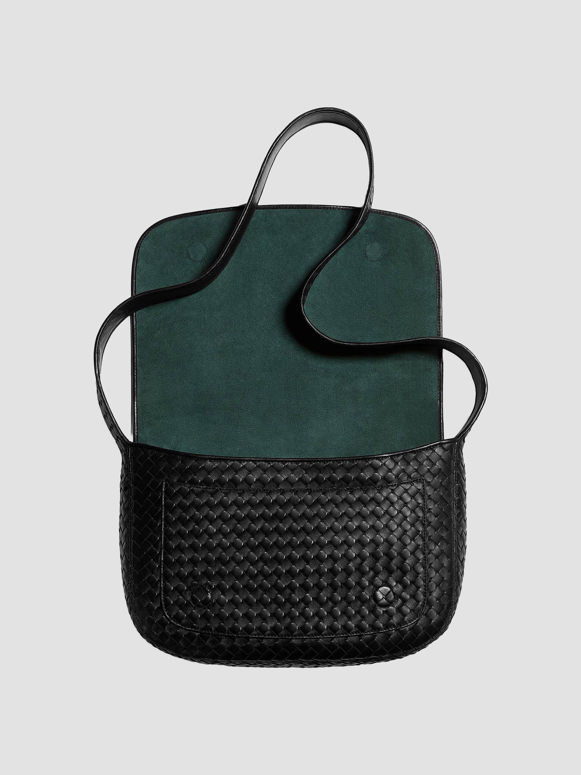 Bottega Veneta Men's Intrecciato Fluffy Leather Messenger Bag - Black Silver | Thumbnail 4