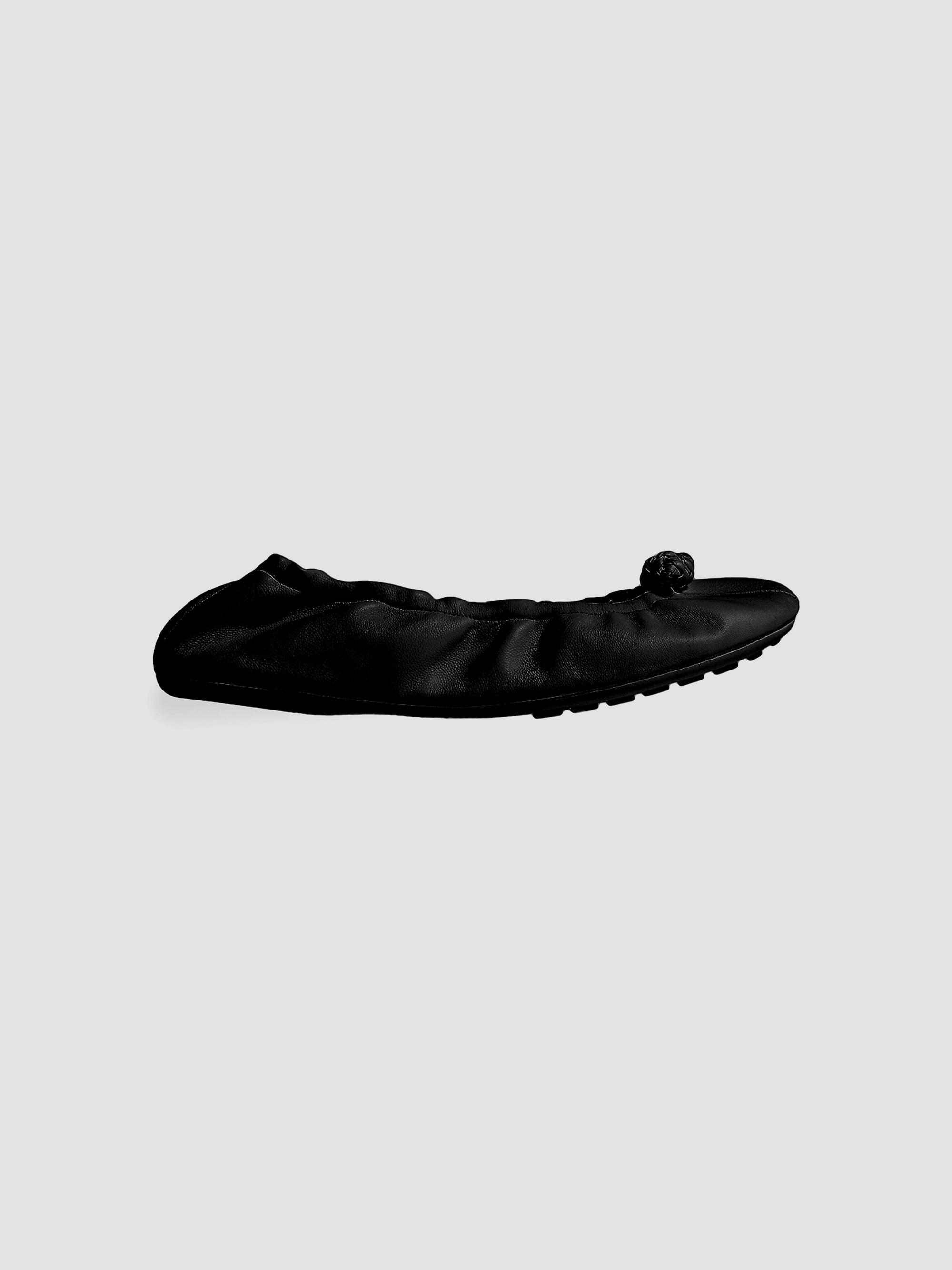 Bottega Veneta Women's Fantasmina Leather Ballet Flats - Black | Thumbnail 5