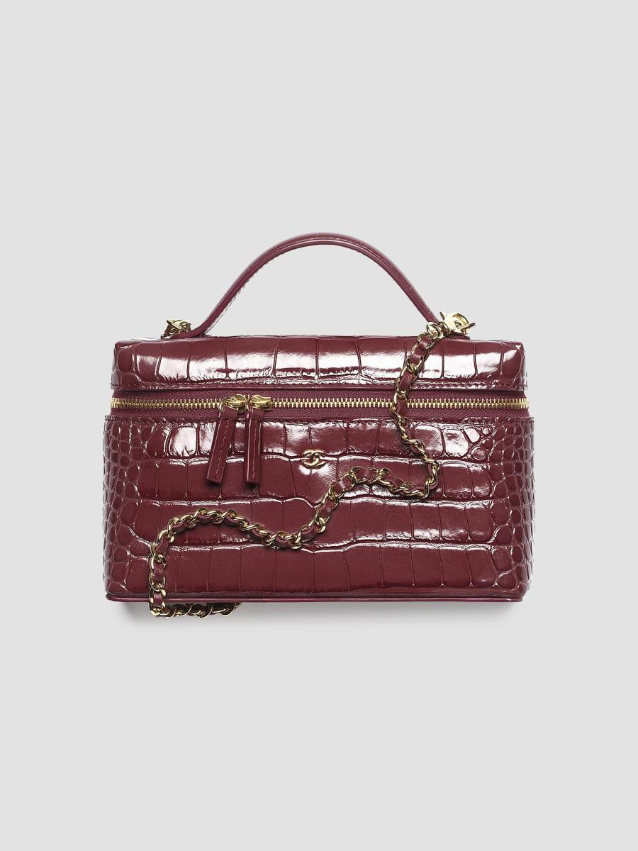 CHANEL VANITY WITH CHAIN | Saks Fifth Avenue