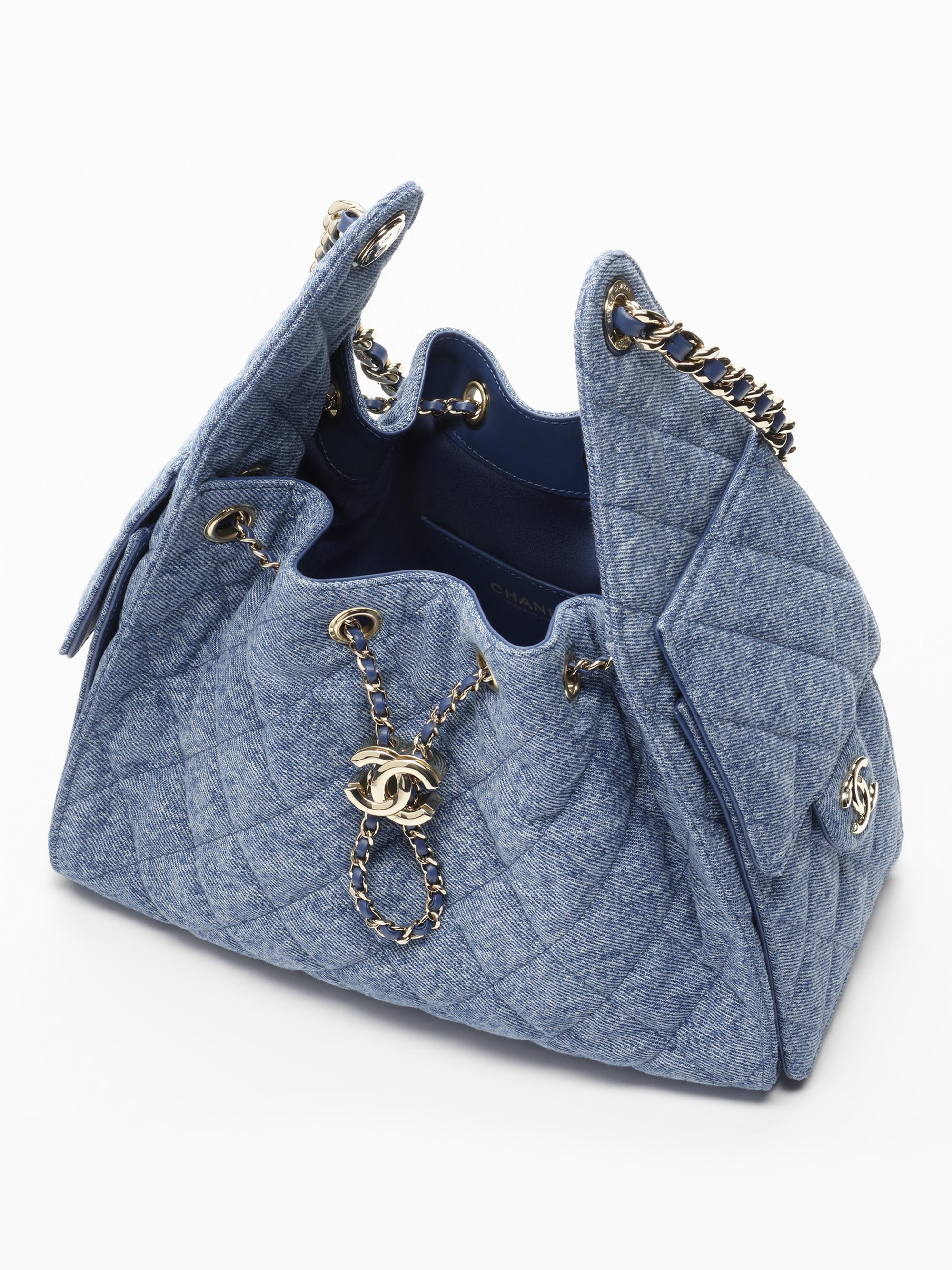 CHANEL25スモール CHANEL CHANEL 25 SMALL HANDBAG | Saks Fifth Avenue