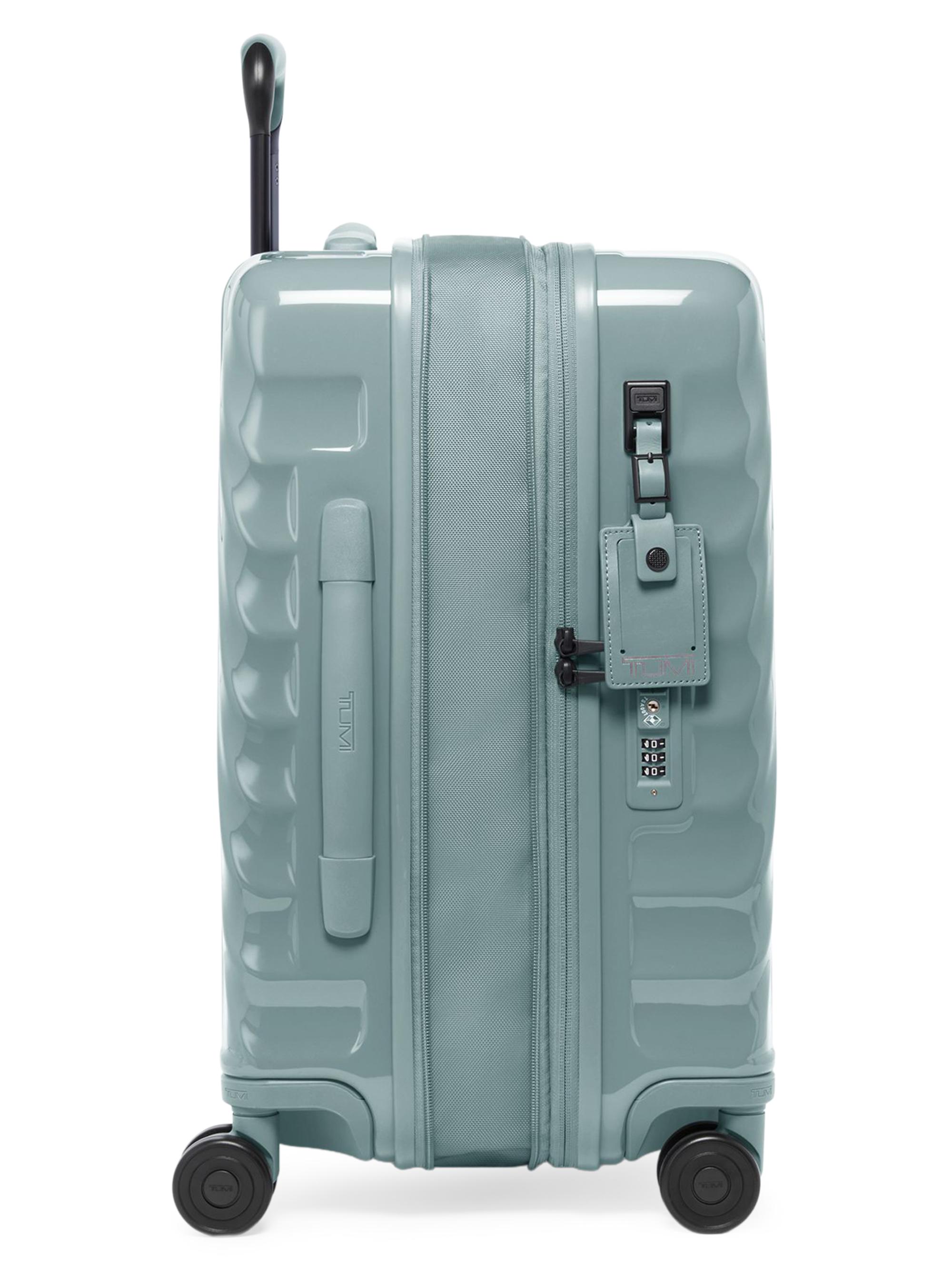 TUMI 19