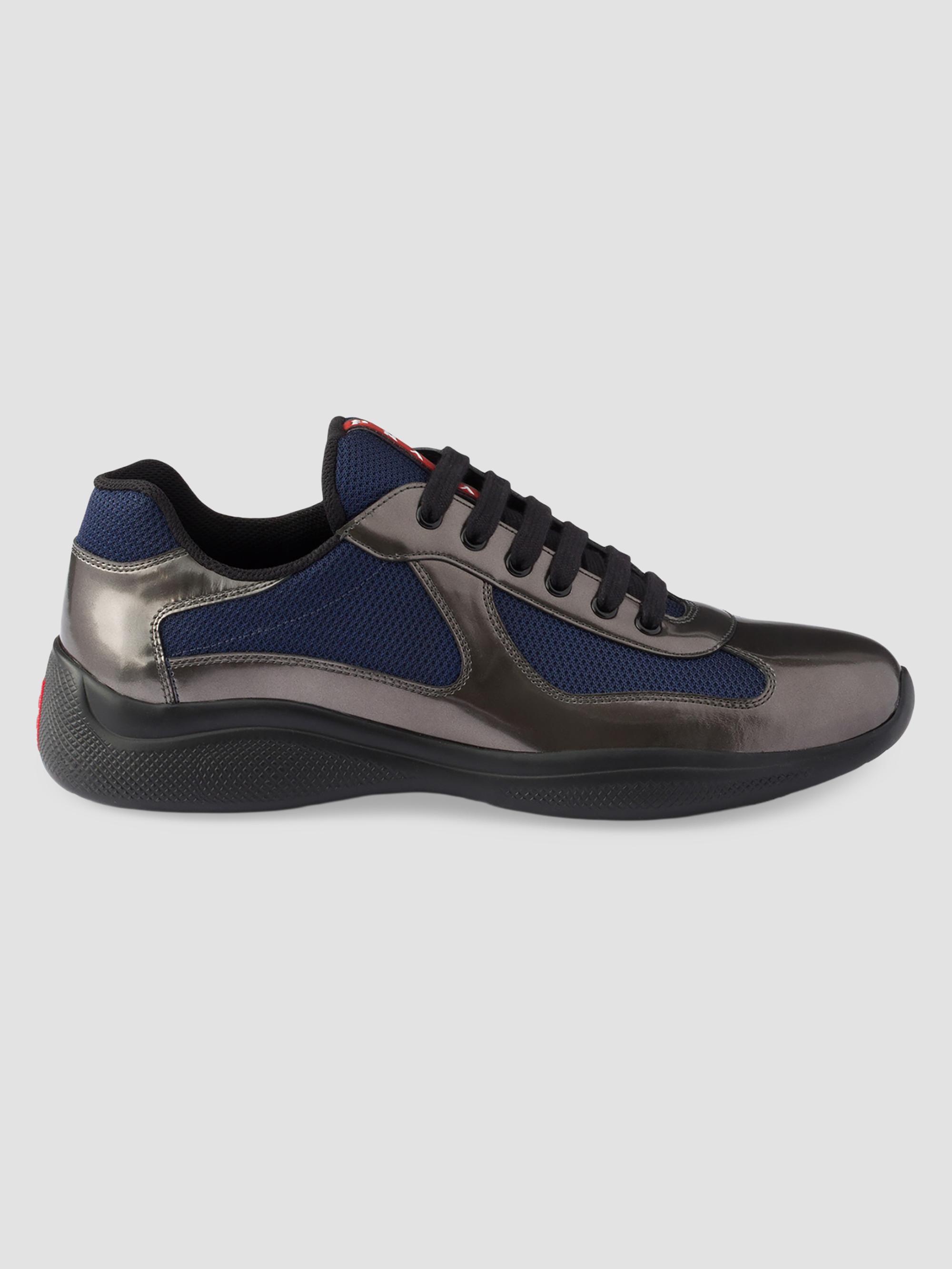 PRADA ネイビー シルバー スニーカー Prada Men's America's Cup Soft Rubber and Bike Fabric Sneakers