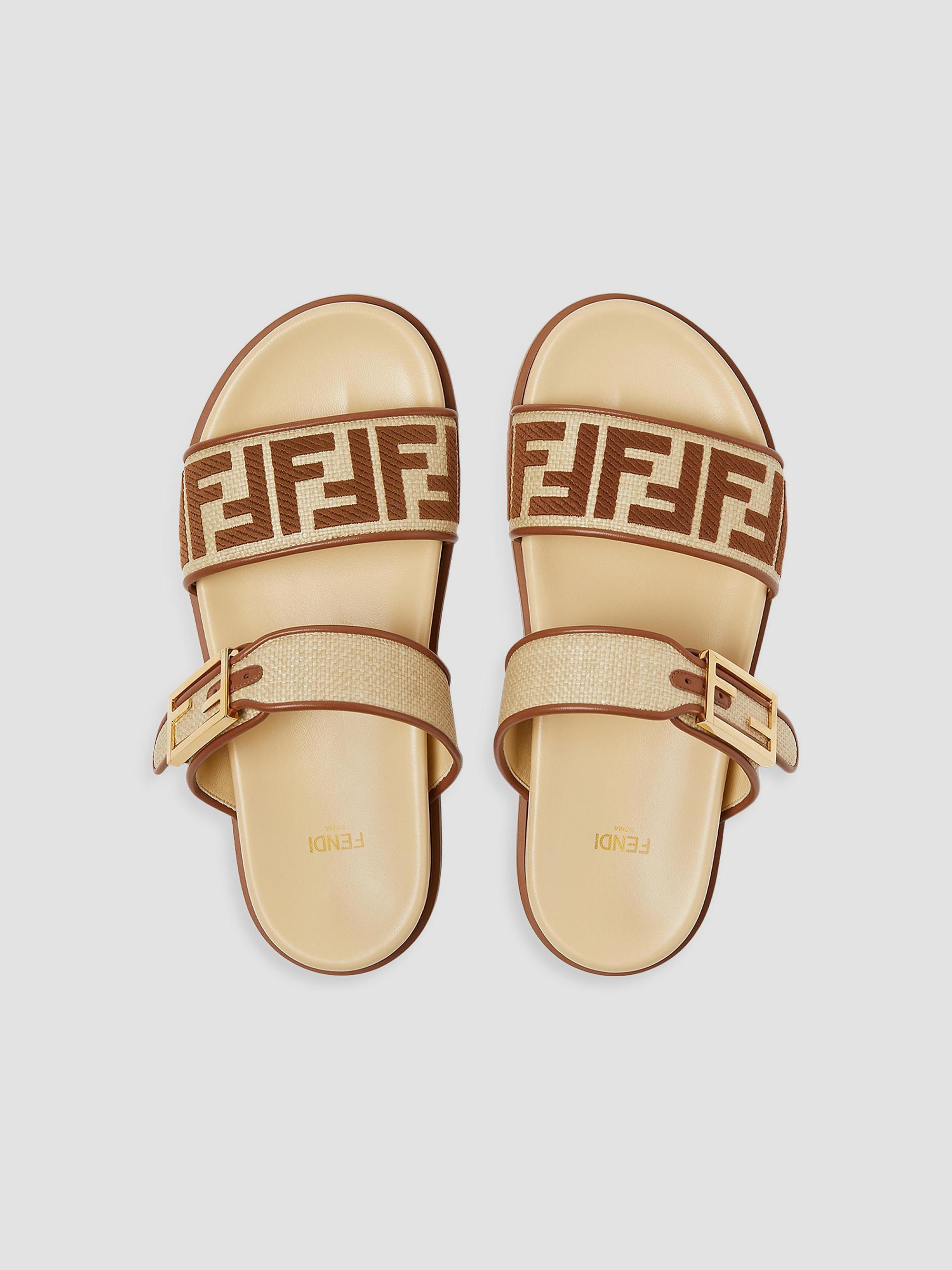 Fendi Fendi Feel Logo Slide Sandals | Saks Fifth Avenue