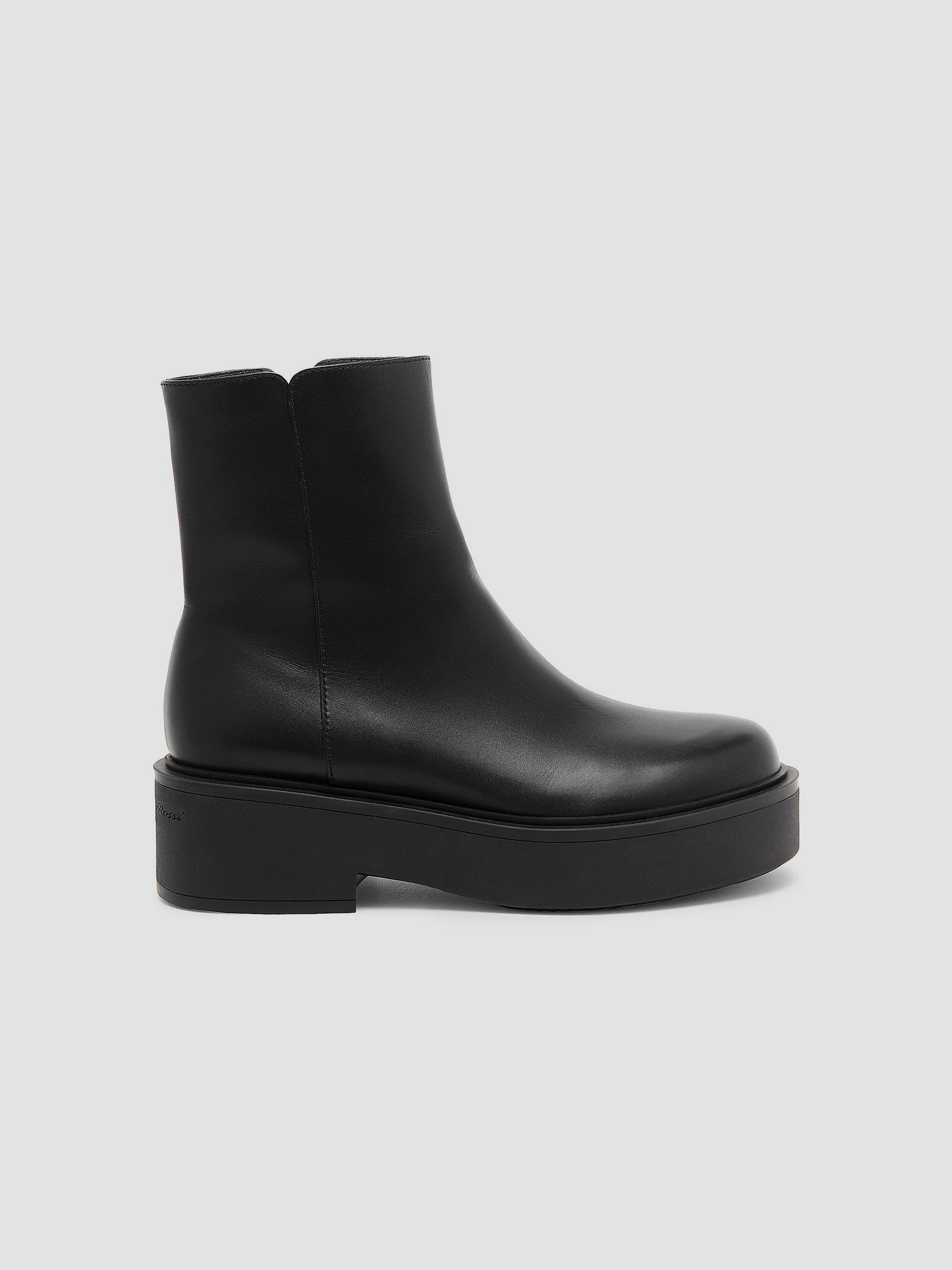 Fendi Logo Leather Chelsea Boots | Saks Fifth Avenue