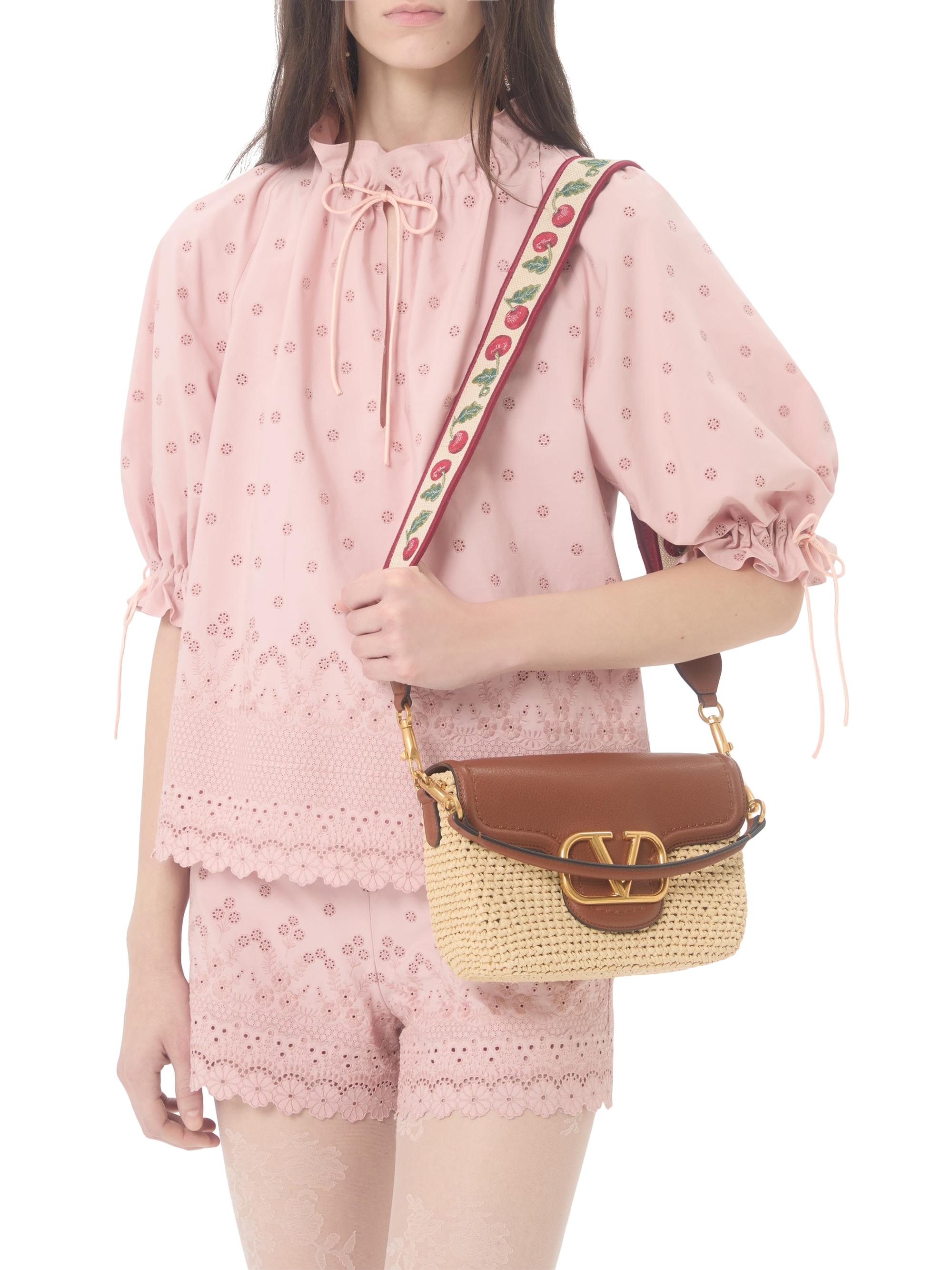 Valentino Garavani All time Shoulder Bag in Raffia and Grainy