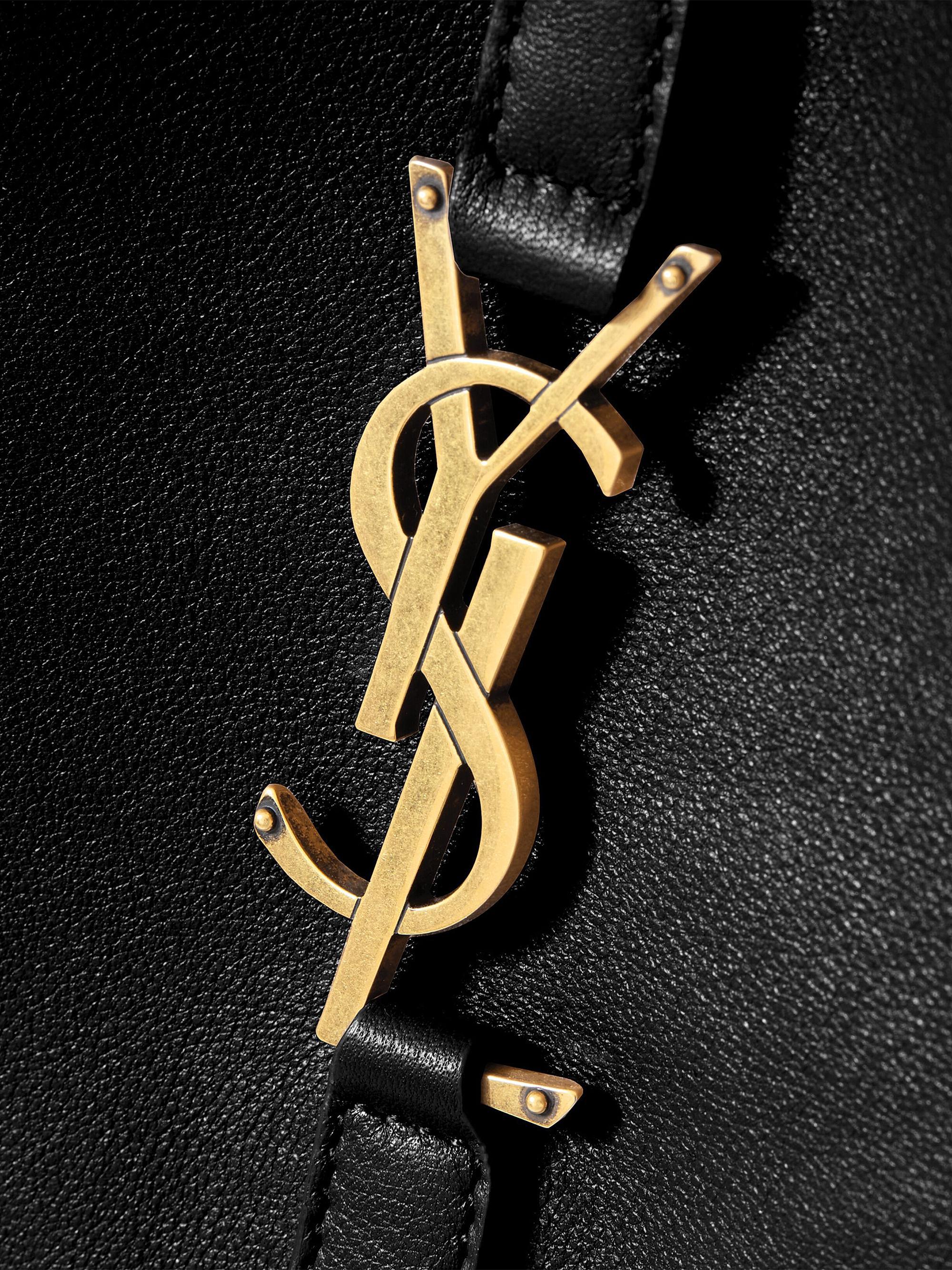 Saint Laurent Le 5 ÿ 7 Supple Crossbody Bag in Grained Leather
