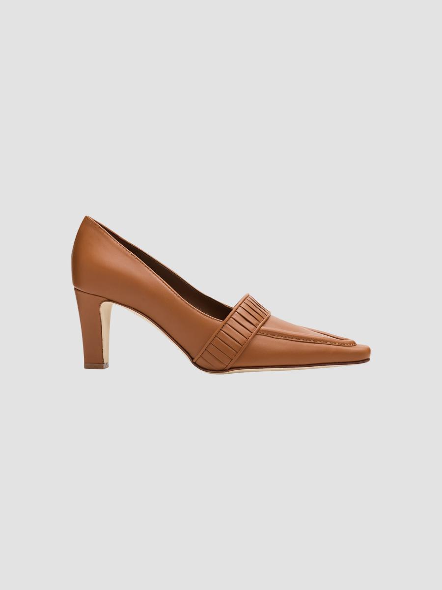 Manolo Blahnik Women's Mindita Leather Pumps In Medium Brown