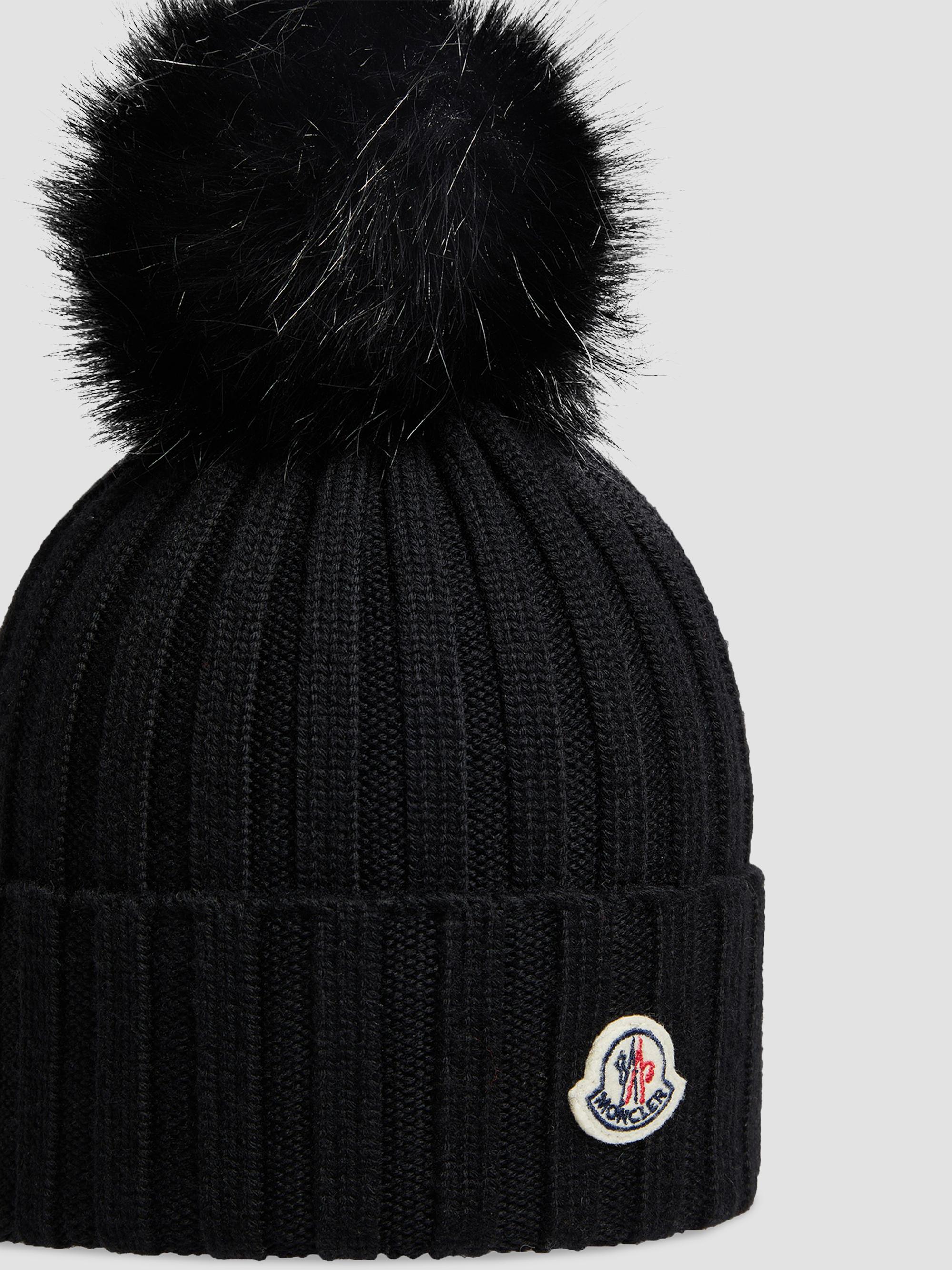 Moncler Women's Beanie Hat in Wool - Black | Thumbnail 3