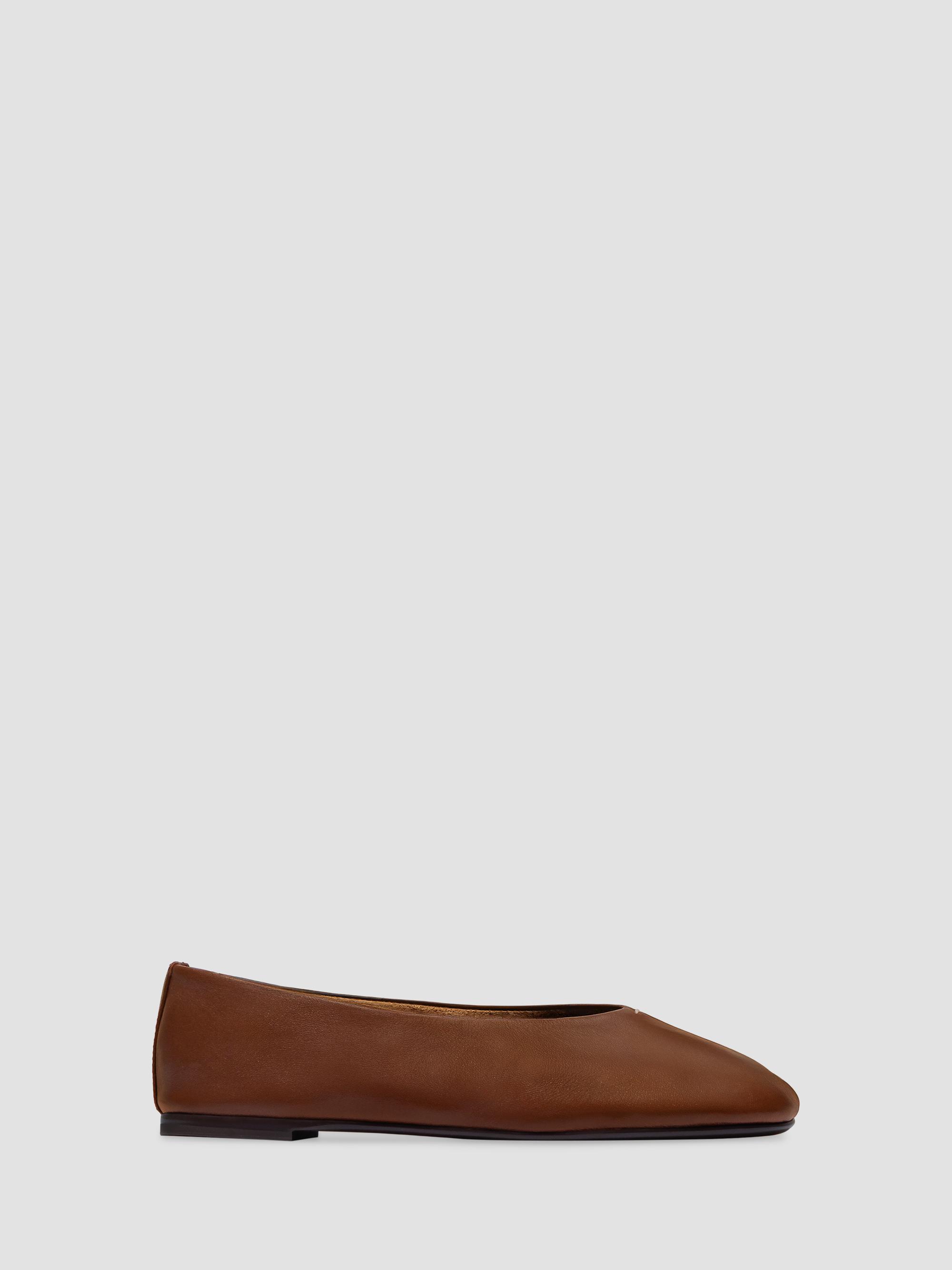 Bernardo Women's Meredith Ballet Flats - Mahogany