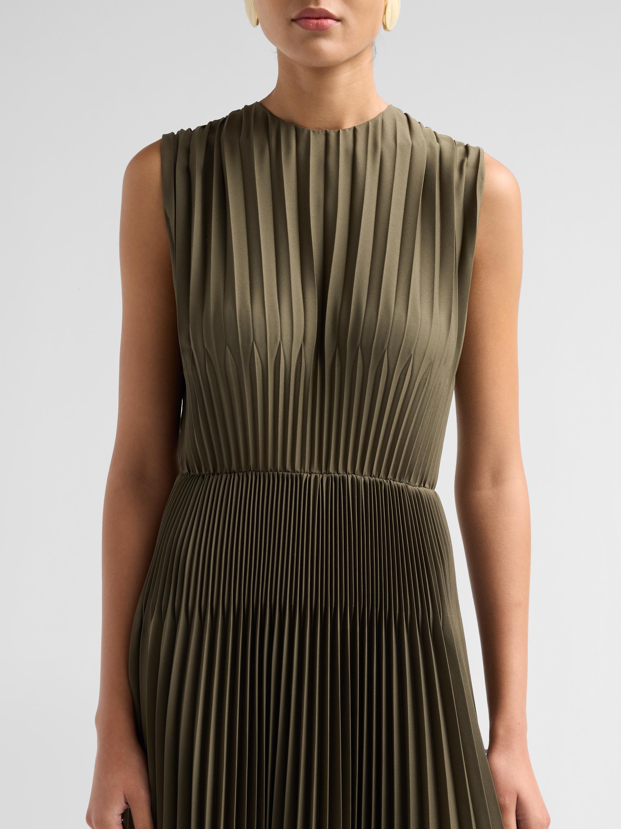 Chevron Pleated Midi Dress