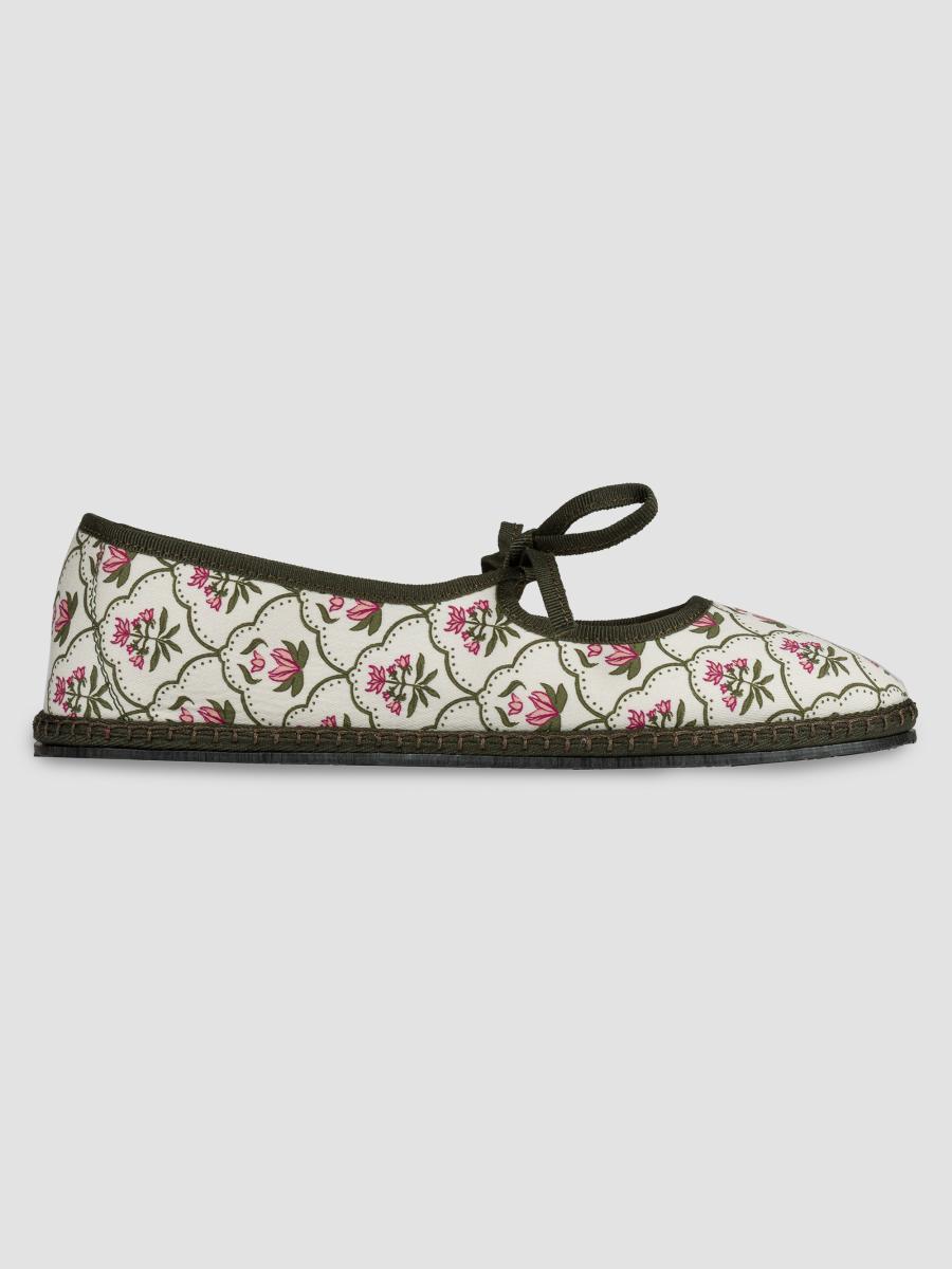 Vibi Venezia Women's Brigitte Lotus Embroidered-cotton Mary Janes In White