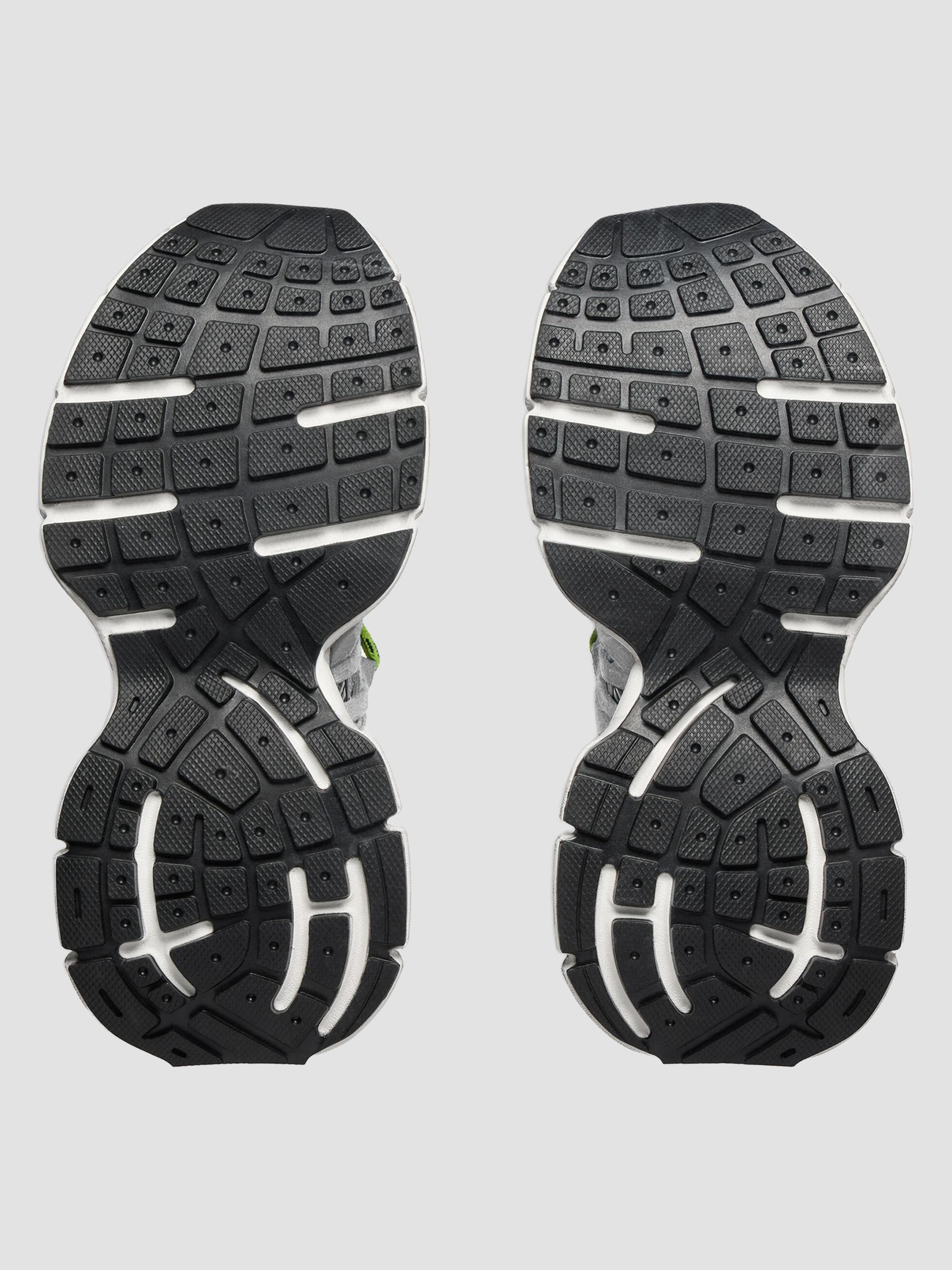 ［ラスト値下げ！］BALENCIAGA 702589 Balenciaga 3XL Interlace Sneakers | Saks Fifth Avenue