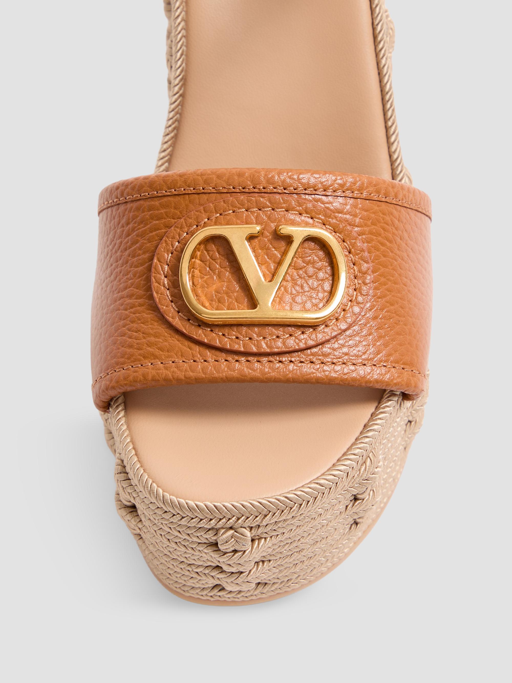 Valentino Garavani VLogo Signature 120MM Wedge Sandals in Grainy