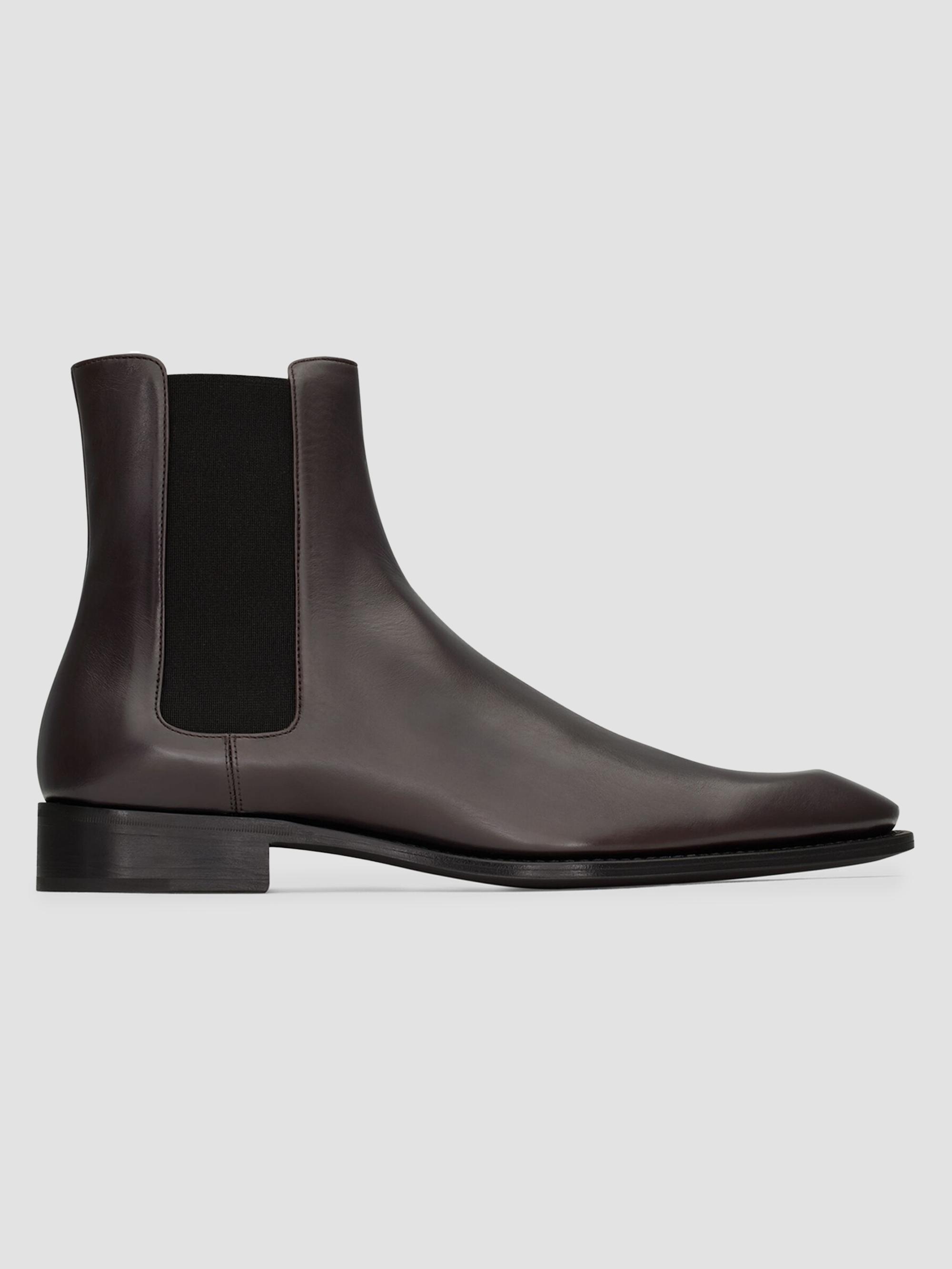 Saint Laurent Wyatt Chelsea Boots in Smooth Leather | Saks Fifth