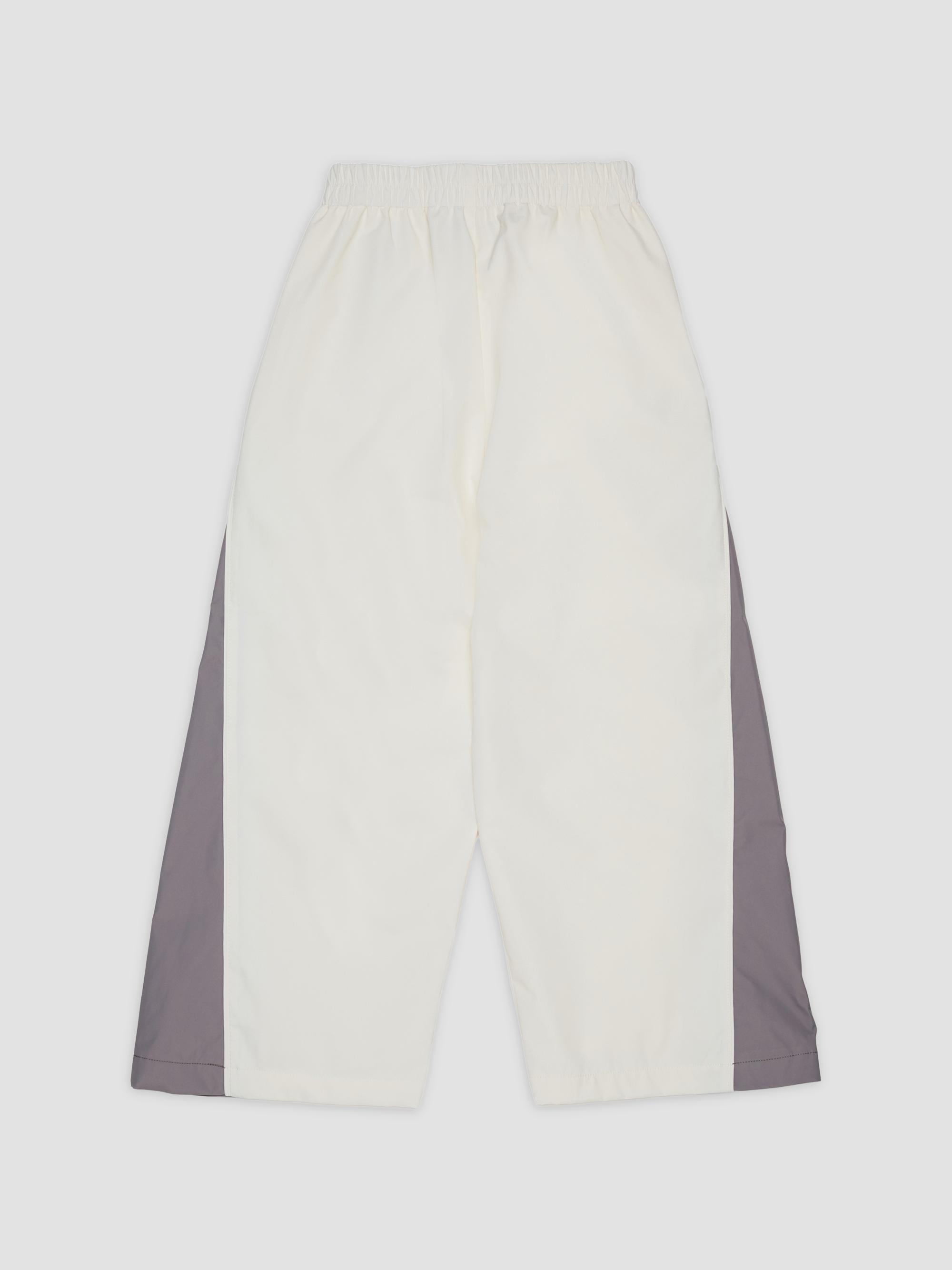 Maison Martin Margiela MM6 Little Kid's & Kid's Pantaloni Pants - Olive Grey | Thumbnail 2