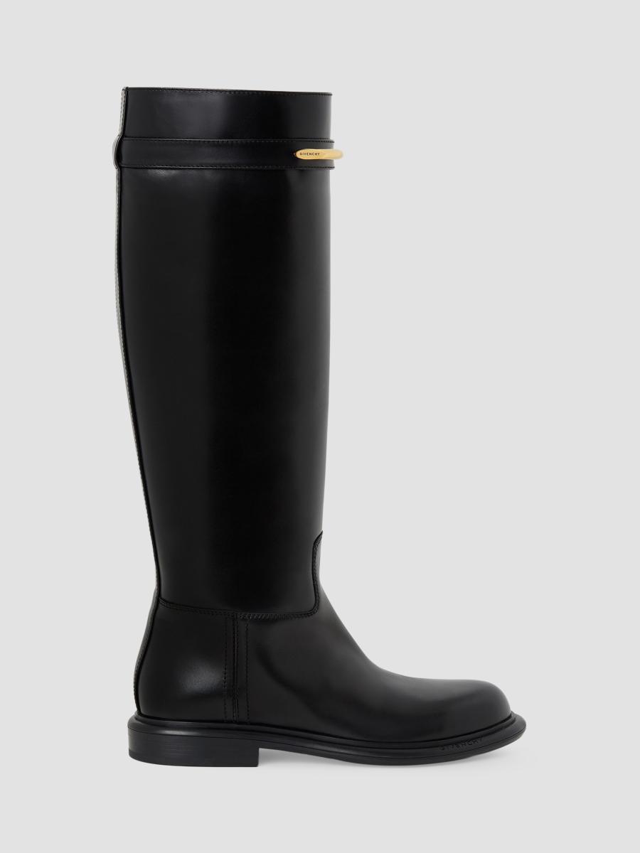Givenchy Pinch Flat Boots In Leather In Black