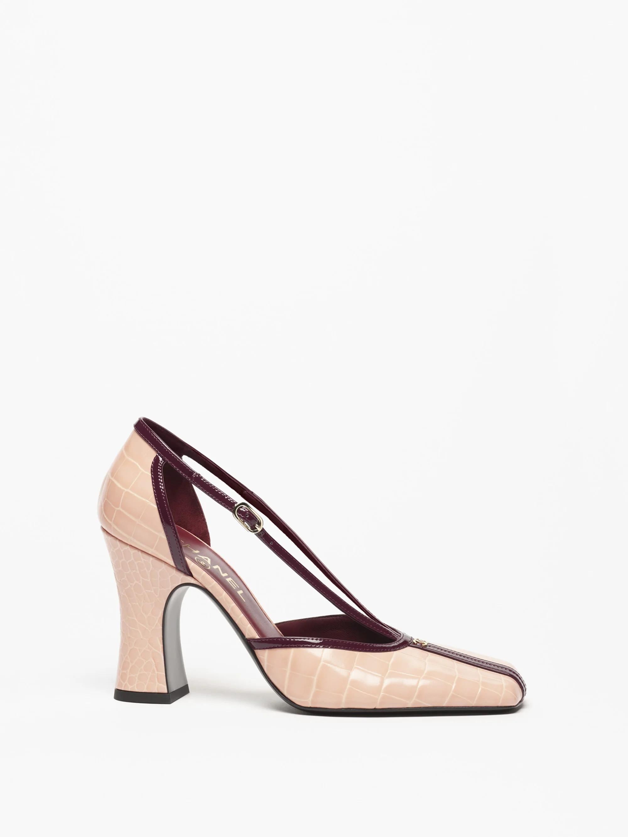 FALL WINTER 2026 COLLECTION SHOES | Saks Fifth Avenue