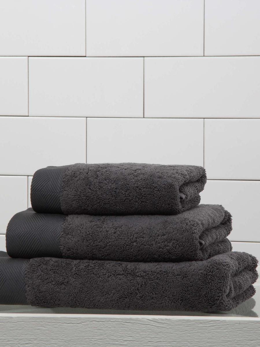 Shop Frette Diamond Border Egyptian Cotton Bath Sheet | Saks Fifth Avenue