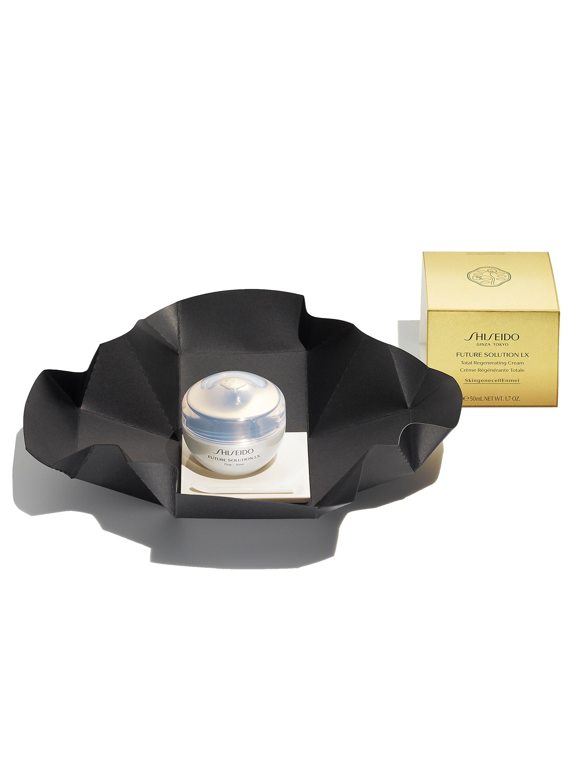 Shiseido Women's Future Solution LX Total Protective Cream Broad Spectrum SPF 20 Sunscreen