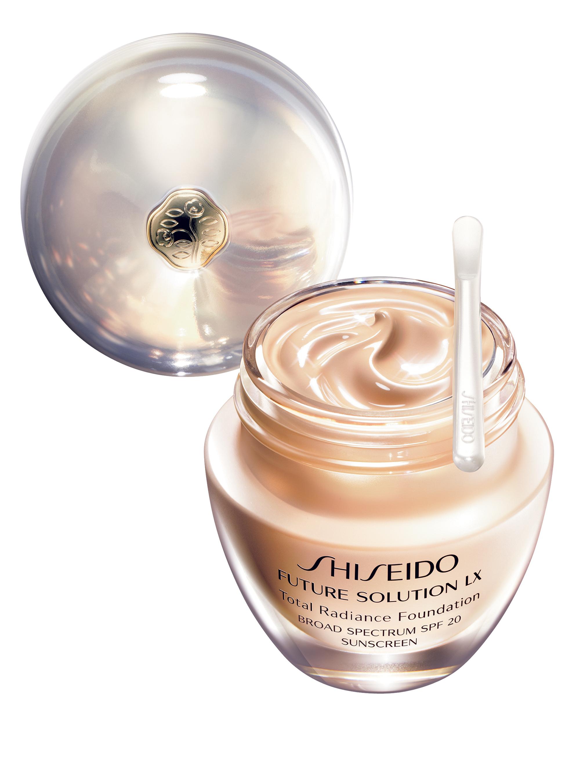Shiseido Revitalessence Skin Glow Foundation SPF 30 | Saks Fifth